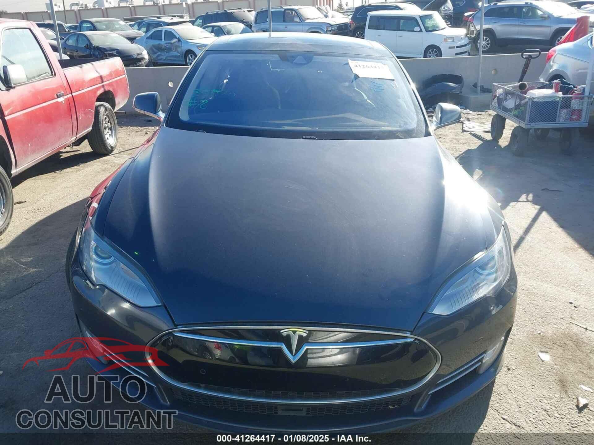 TESLA MODEL S 2015 - 5YJSA1E22FF109253