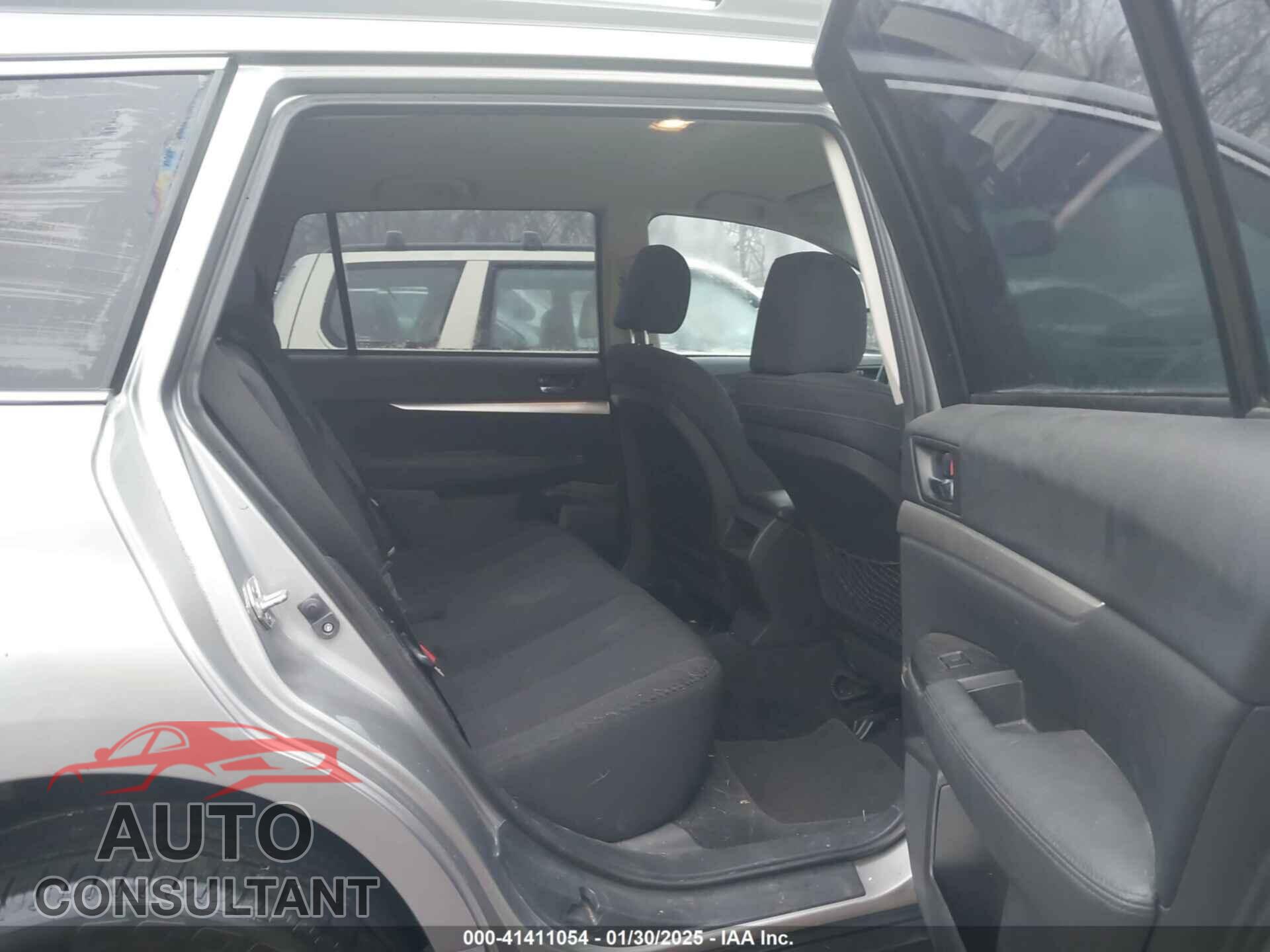 SUBARU OUTBACK 2011 - 4S4BRBBC8B3348014