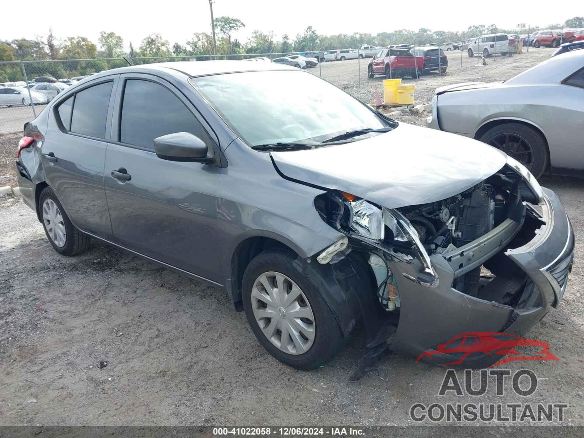 NISSAN VERSA 2018 - 3N1CN7AP6JL830251