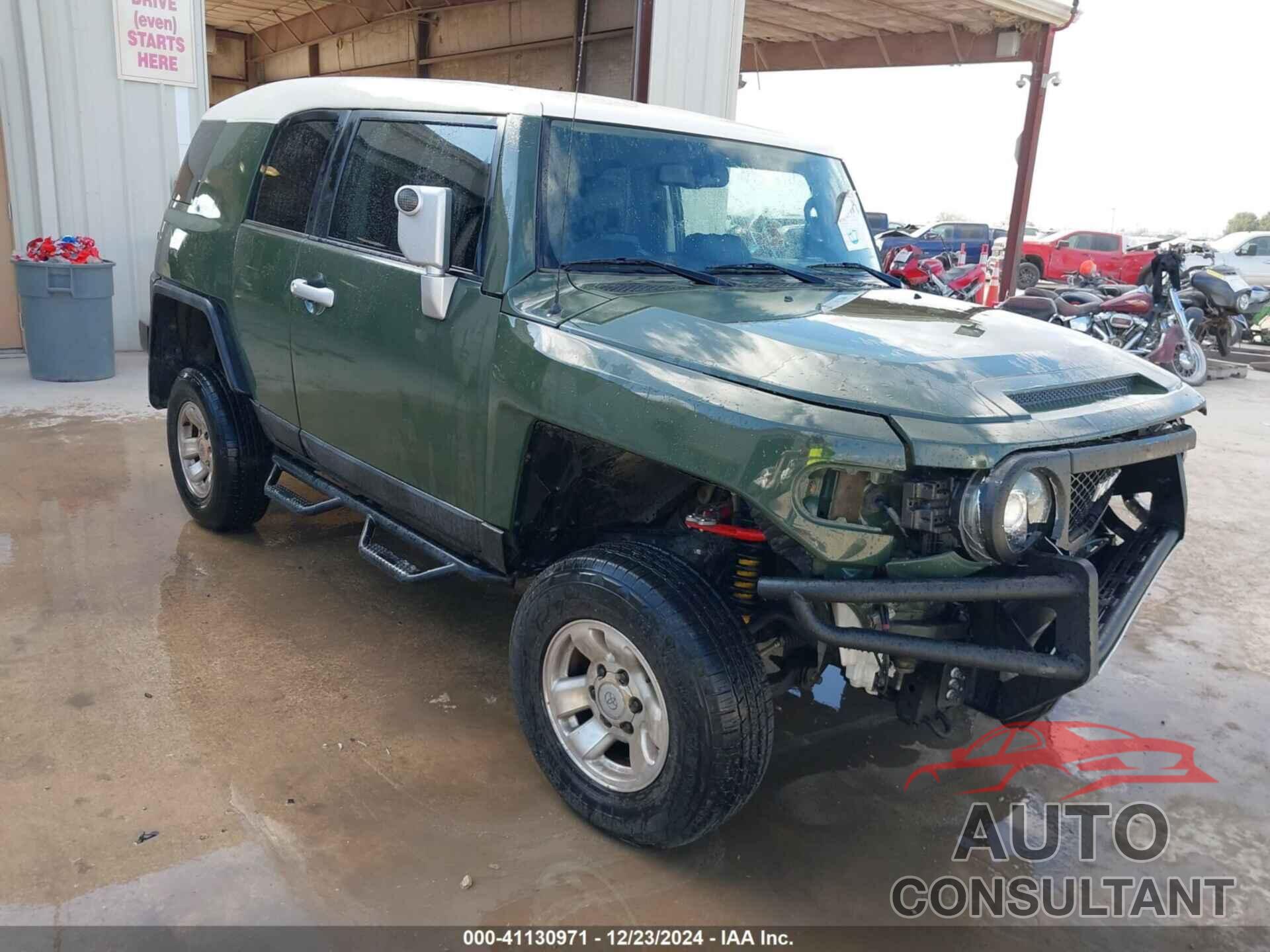 TOYOTA FJ CRUISER 2014 - JTEBU4BF9EK206897