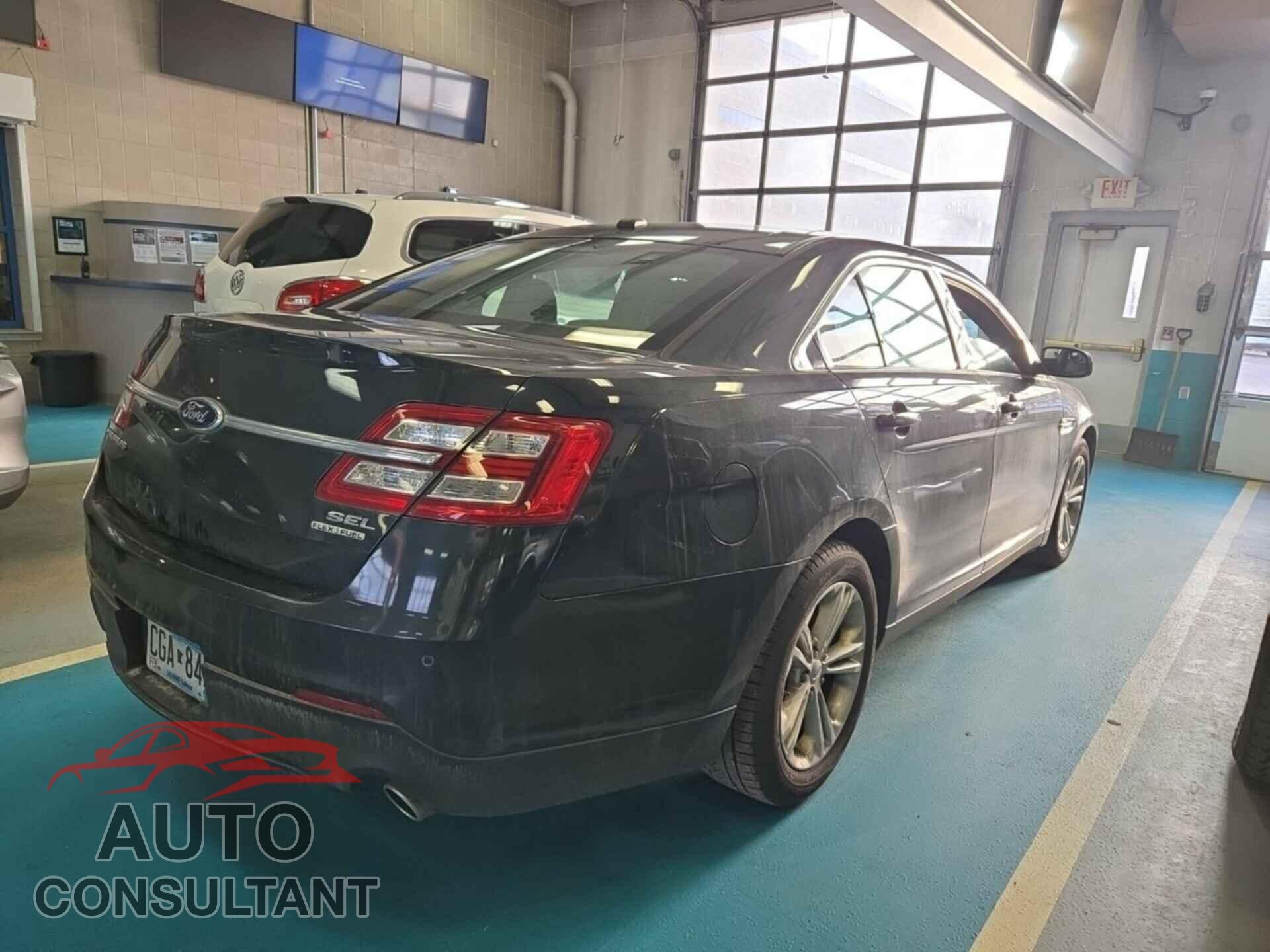 FORD TAURUS 2013 - 1FAHP2E80DG109151