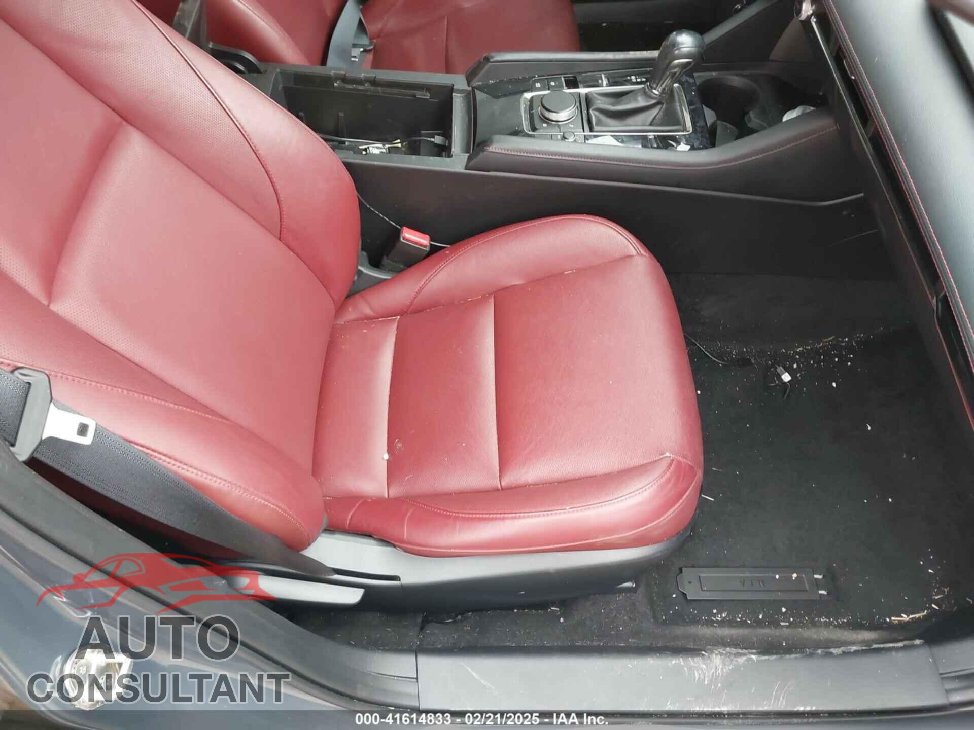 MAZDA MAZDA3 HATCHBACK 2023 - JM1BPBLM3P1607058