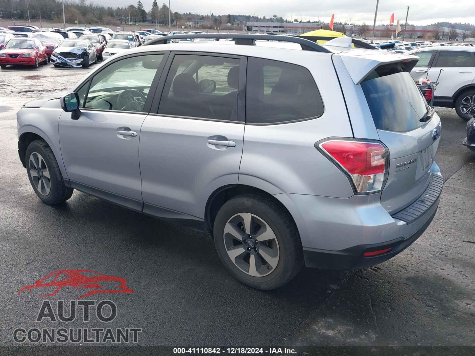 SUBARU FORESTER 2017 - JF2SJAEC2HH411963