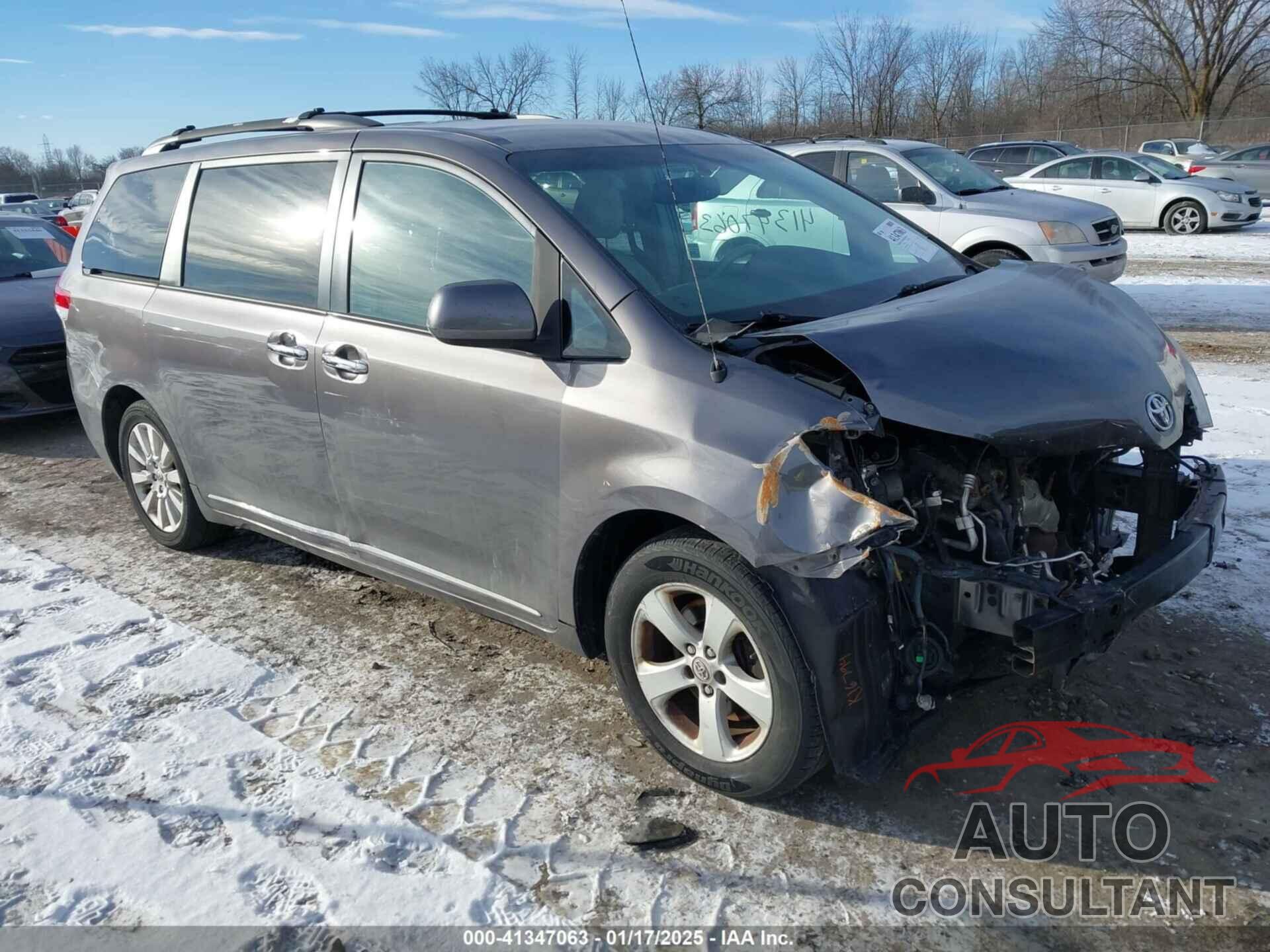 TOYOTA SIENNA 2012 - 5TDJK3DC8CS032278