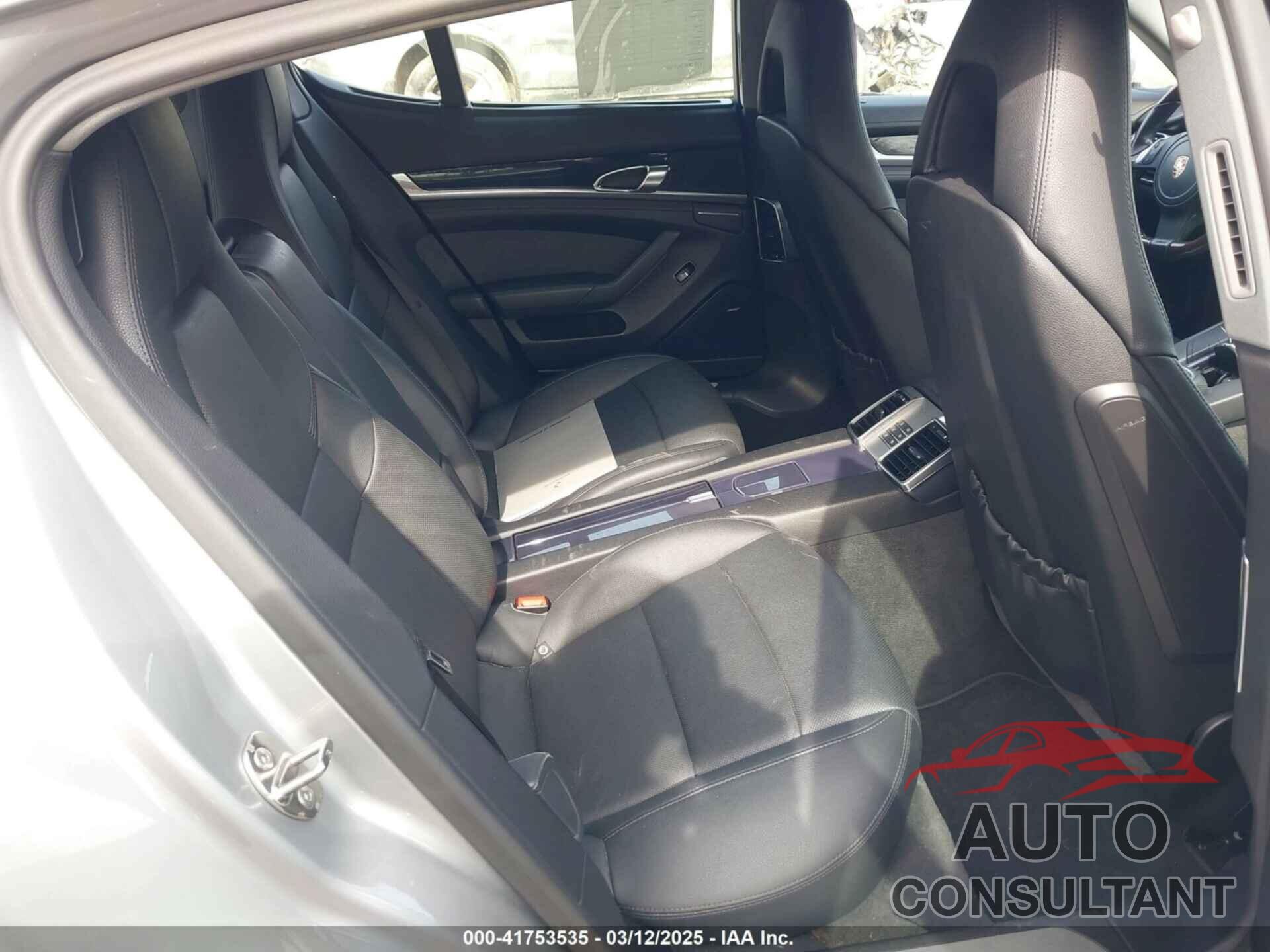 PORSCHE PANAMERA 2012 - WP0AA2A74CL016133