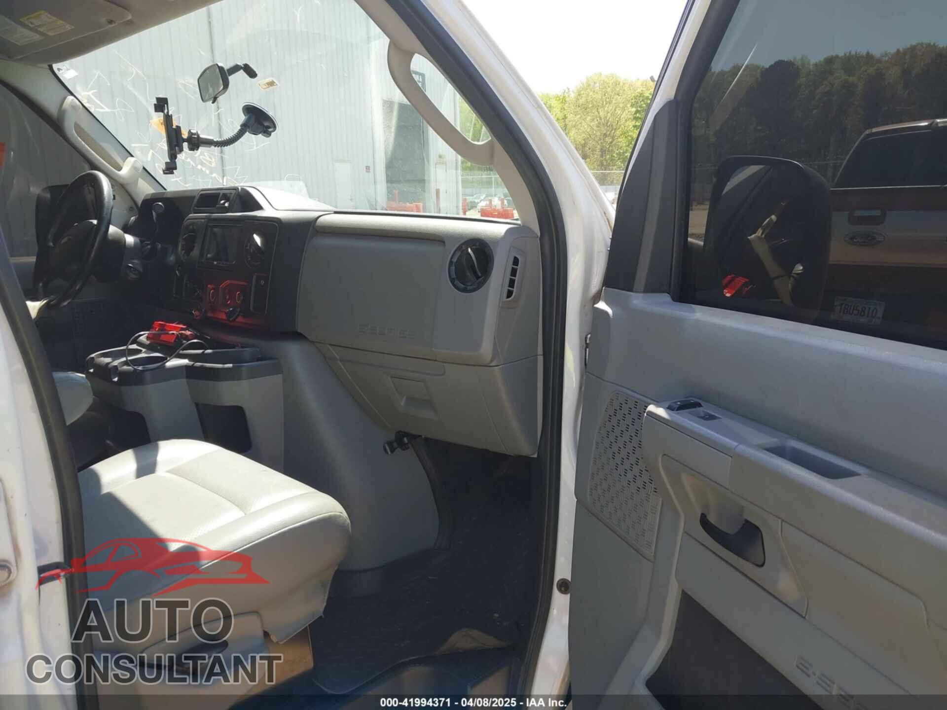 FORD E-150 2014 - 1FTNE1EW2EDA99687