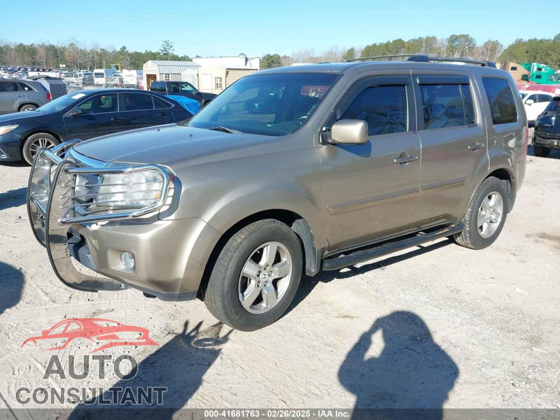 HONDA PILOT 2011 - 5FNYF4H48BB094567