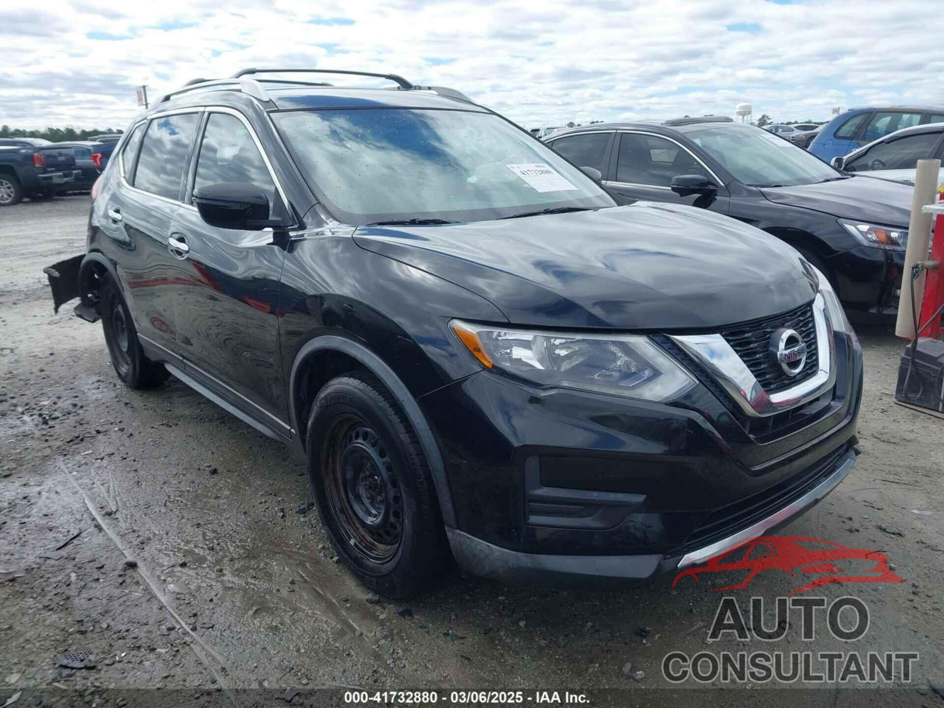 NISSAN ROGUE 2017 - KNMAT2MT5HP562703
