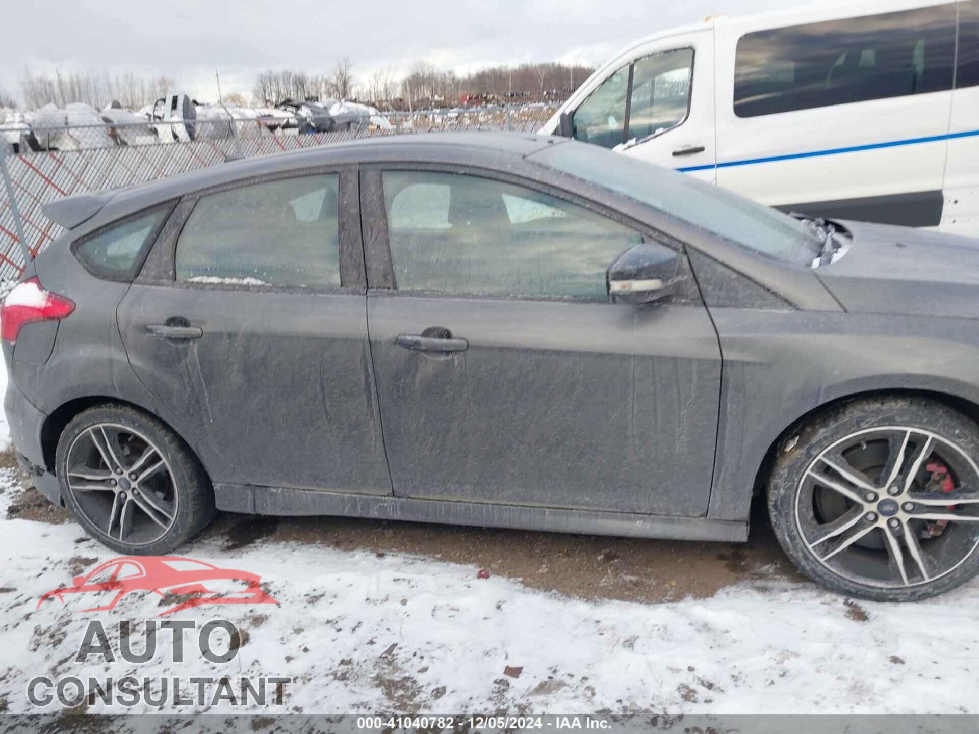 FORD FOCUS ST 2015 - 1FADP3L90FL239974
