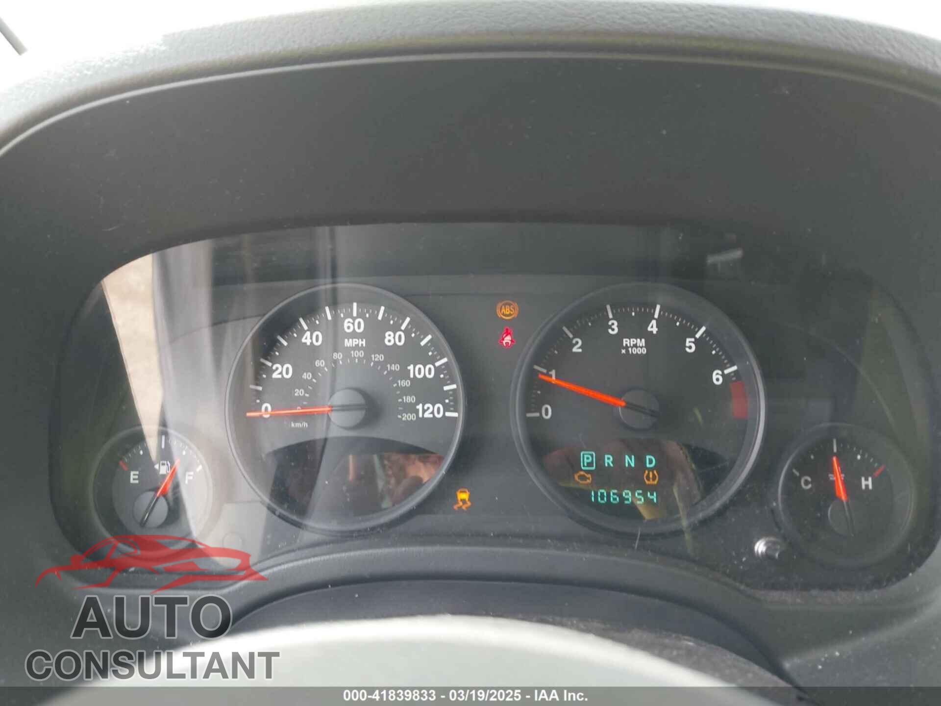 JEEP COMPASS 2011 - 1J4NF1FB5BD277199