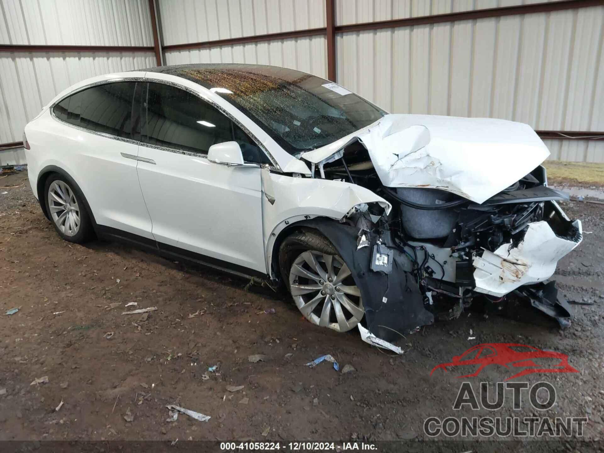 TESLA MODEL X 2018 - 5YJXCBE24JF138297