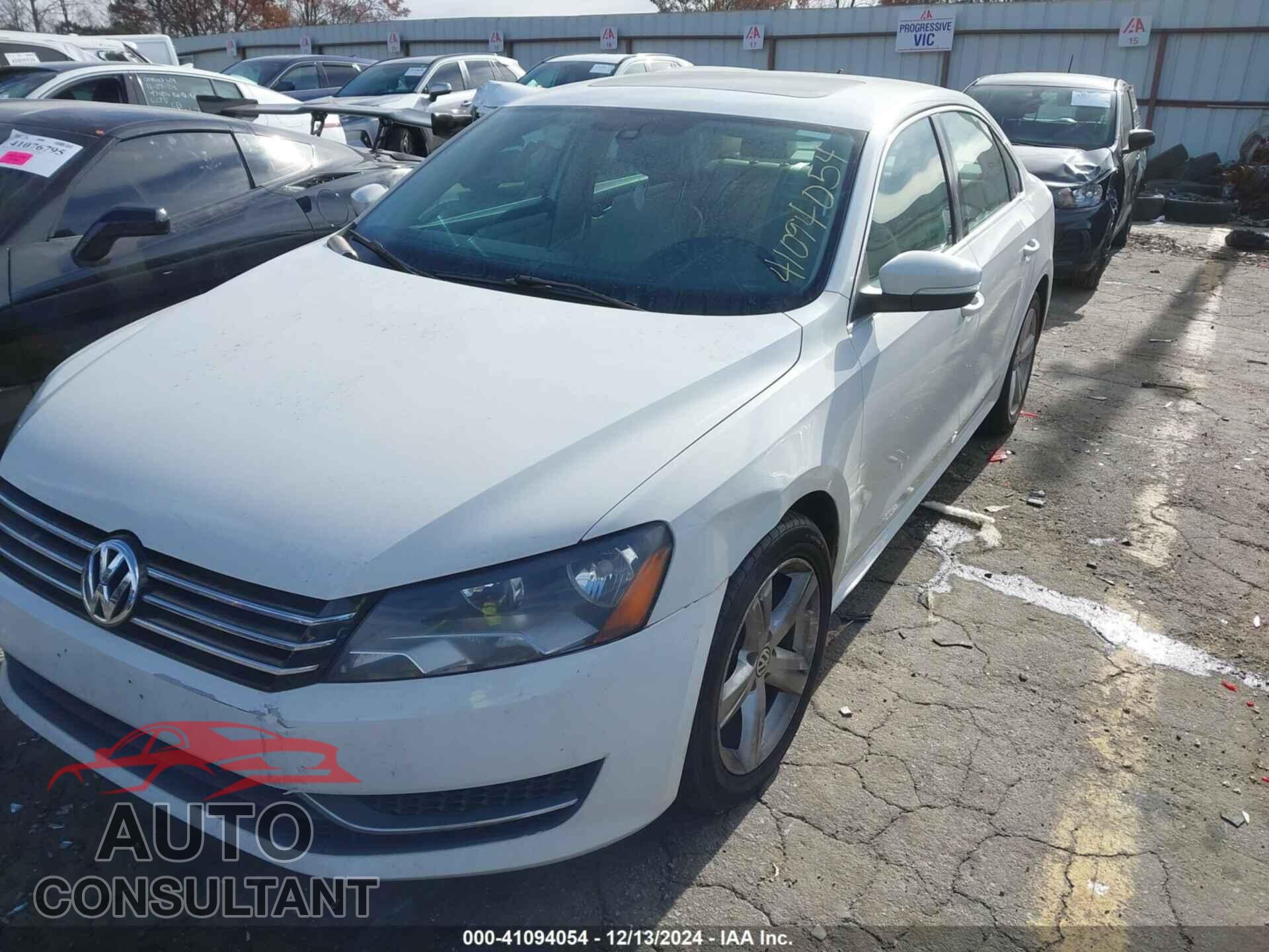 VOLKSWAGEN PASSAT 2013 - 1VWBP7A3XDC009974