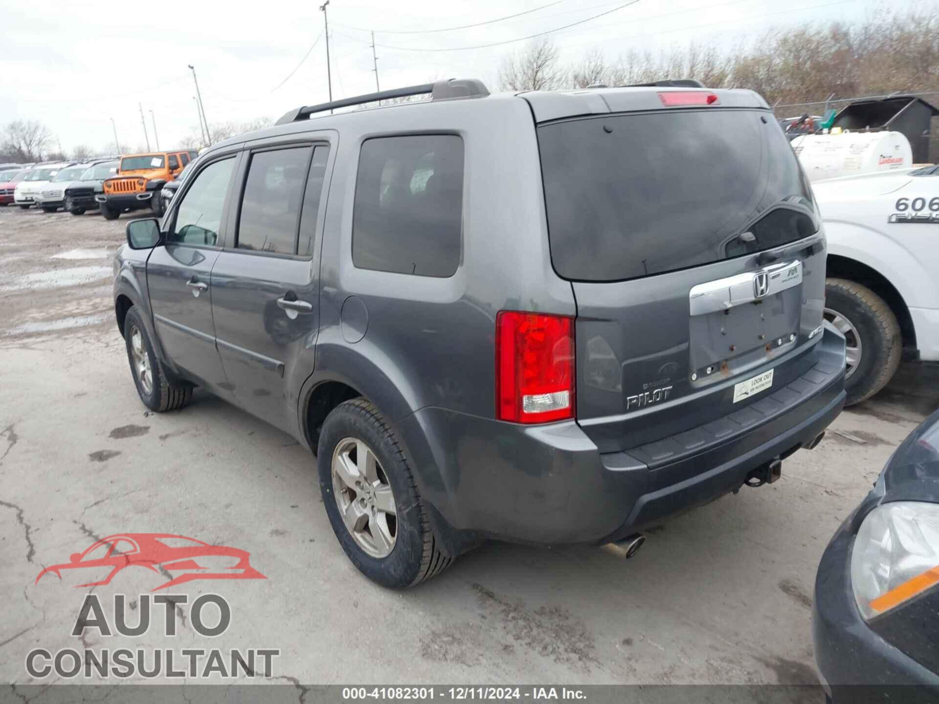 HONDA PILOT 2011 - 5FNYF4H5XBB104931
