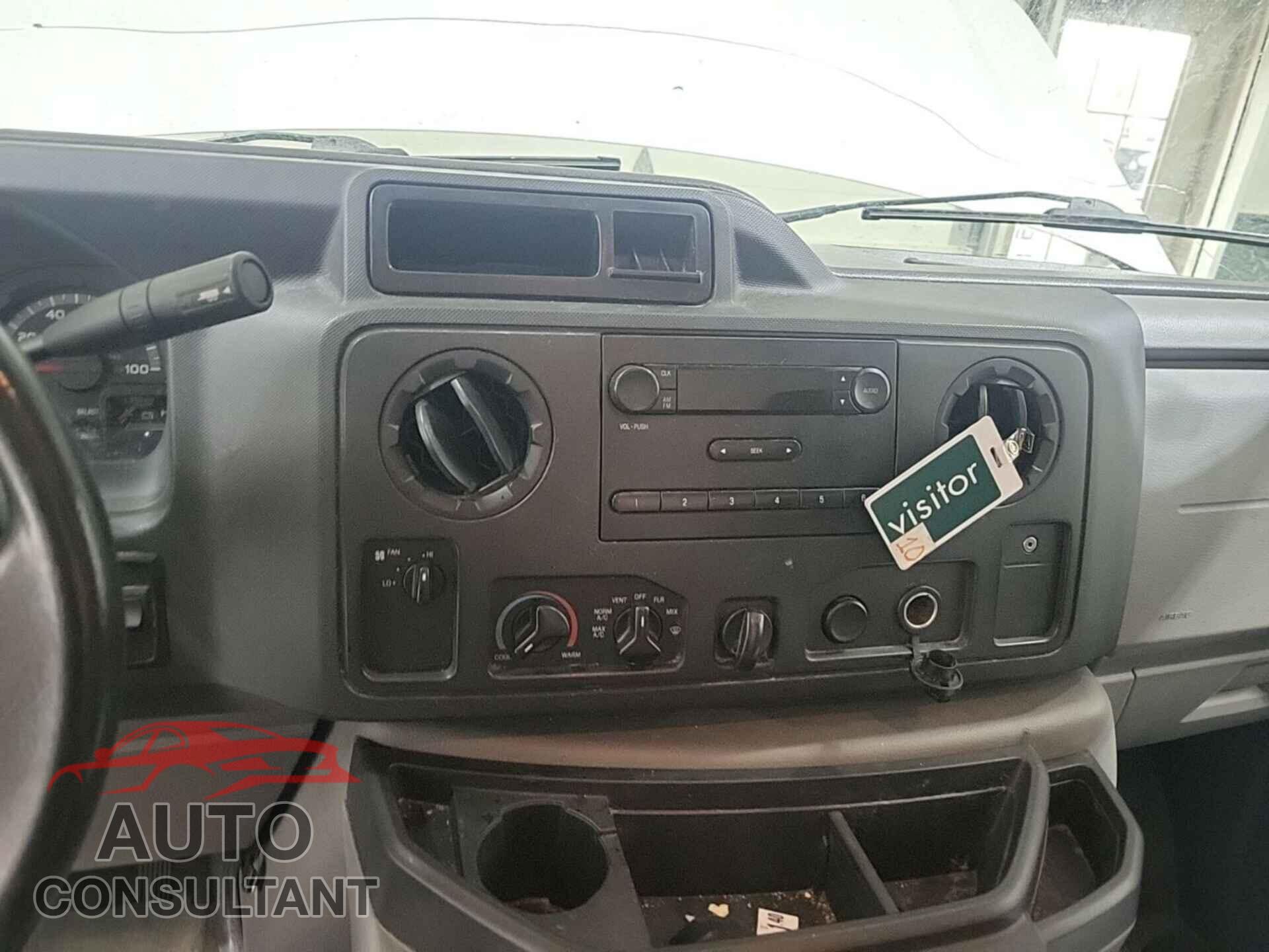 FORD ECONOLINE 2014 - 1FDWE3FL8EDB09882