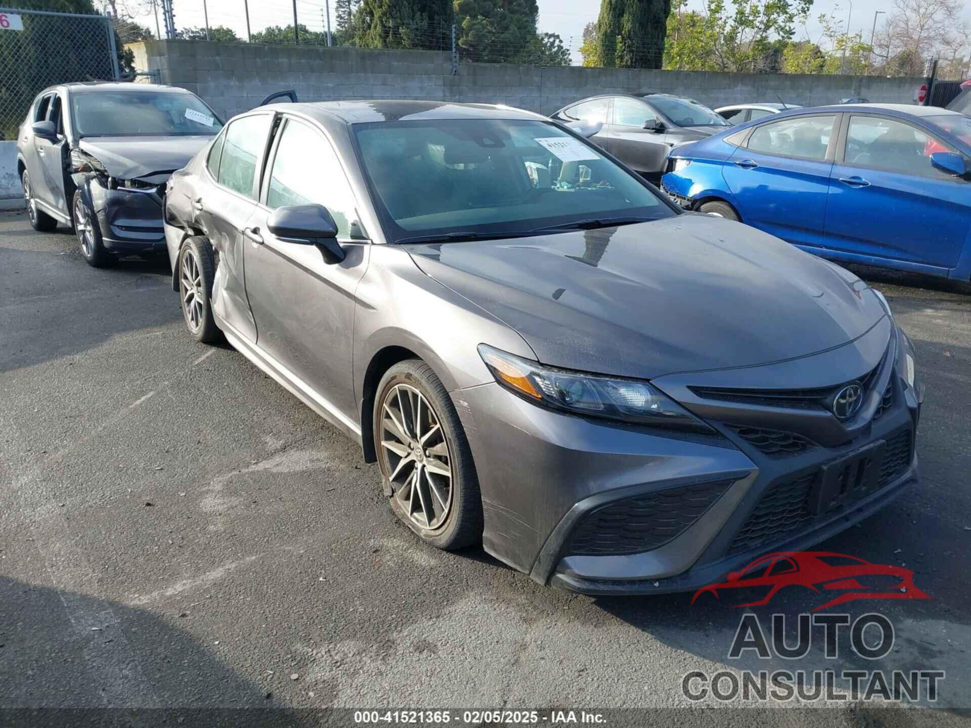 TOYOTA CAMRY 2024 - 4T1G11AK1RU853705