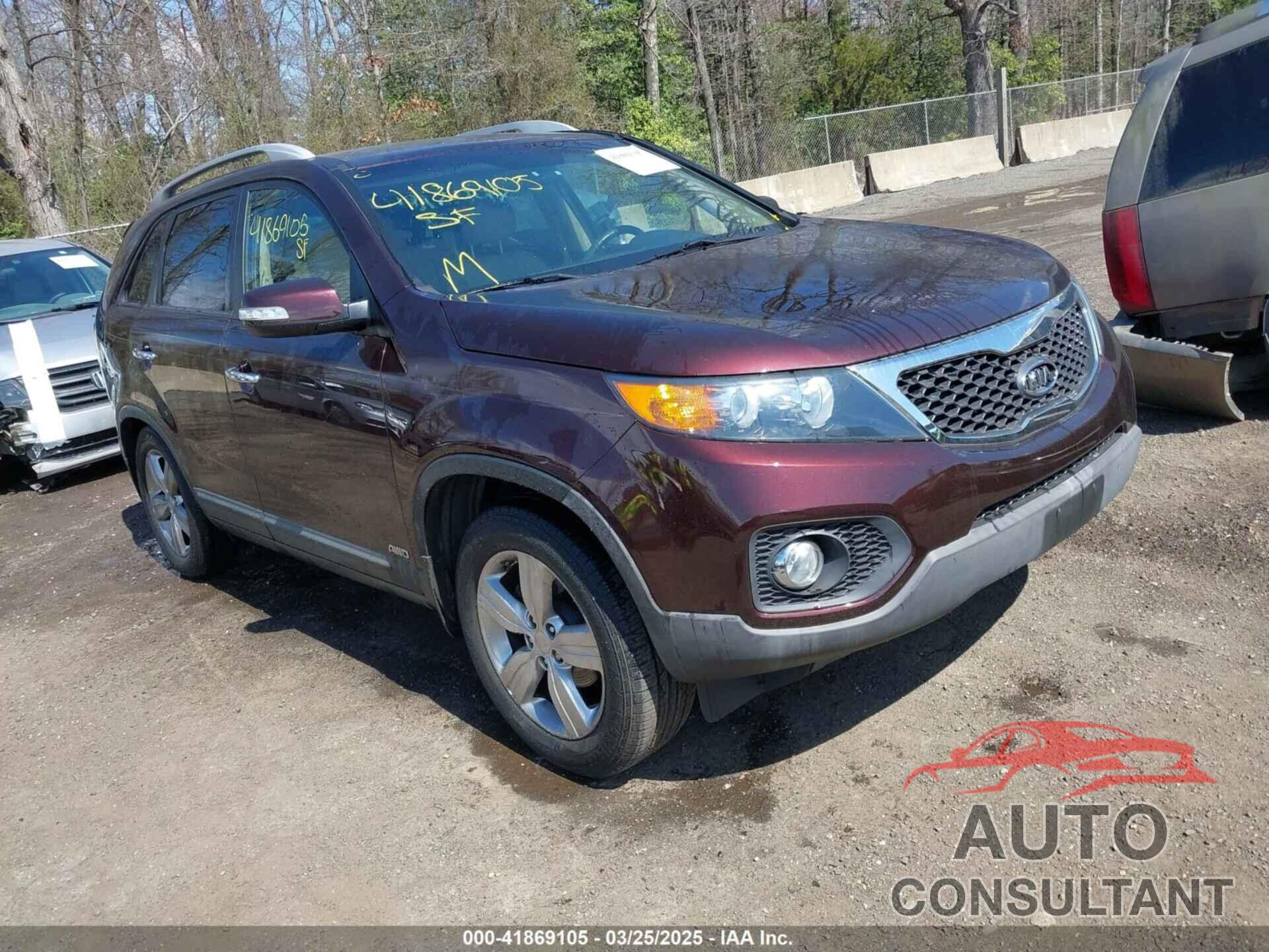 KIA SORENTO 2012 - 5XYKUDA22CG293371