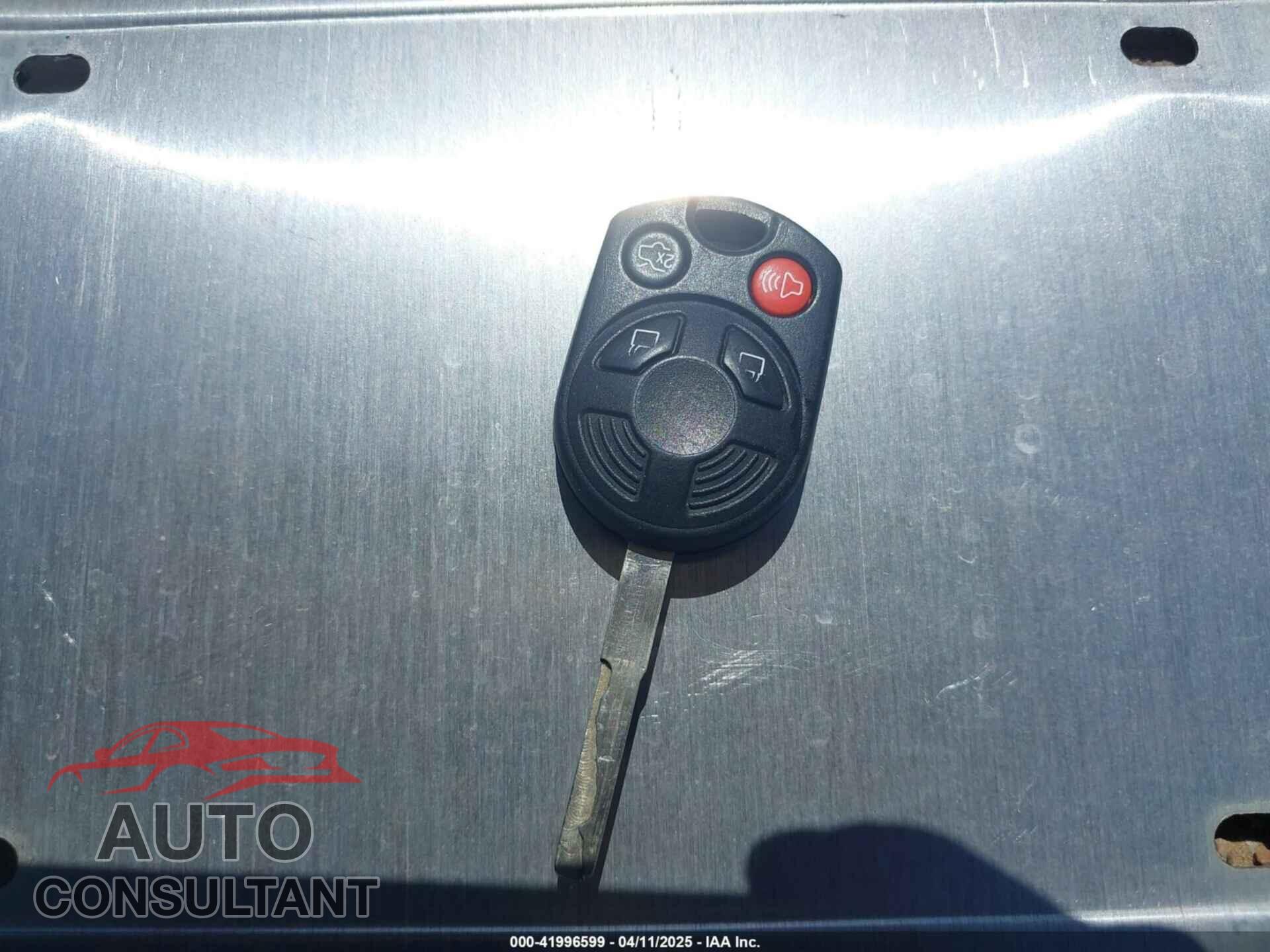 FORD FOCUS 2012 - 1FAHP3F20CL320775