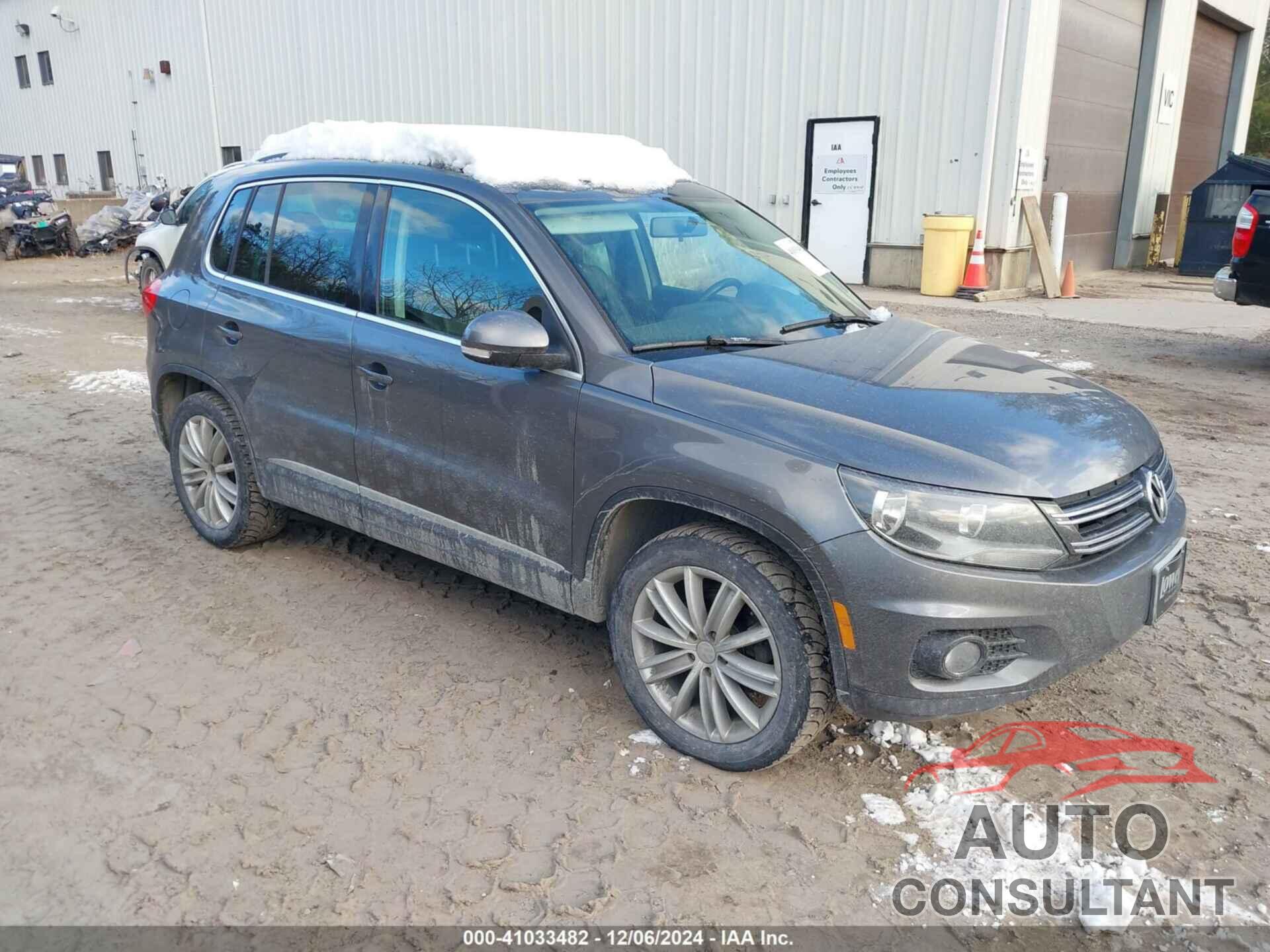 VOLKSWAGEN TIGUAN 2012 - WVGBV7AXXCW078507