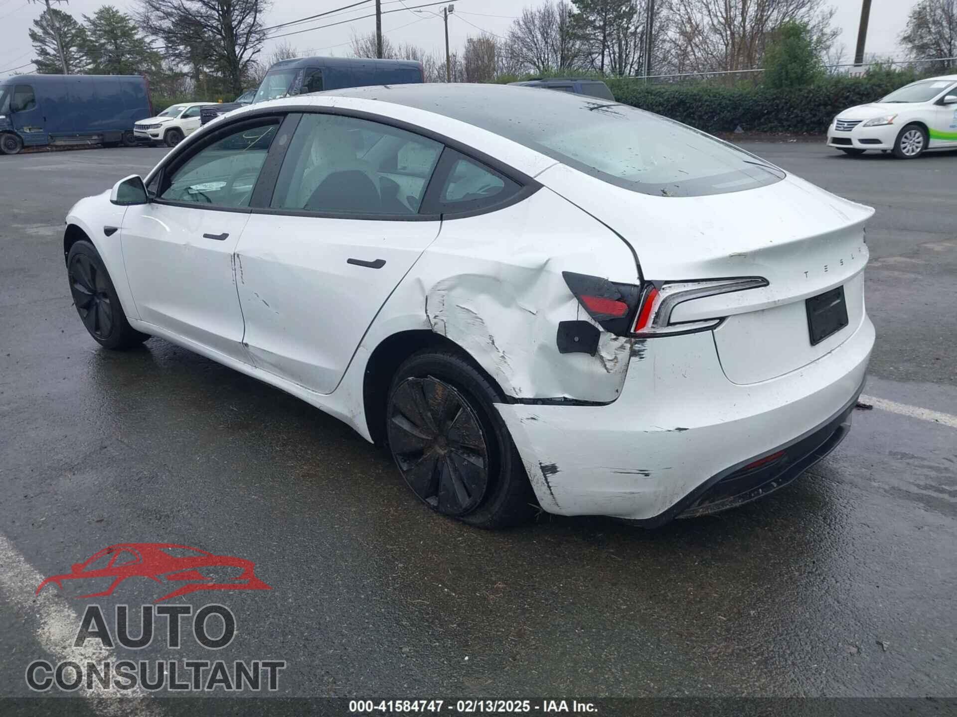 TESLA MODEL 3 2024 - 5YJ3E1EA9RF857020