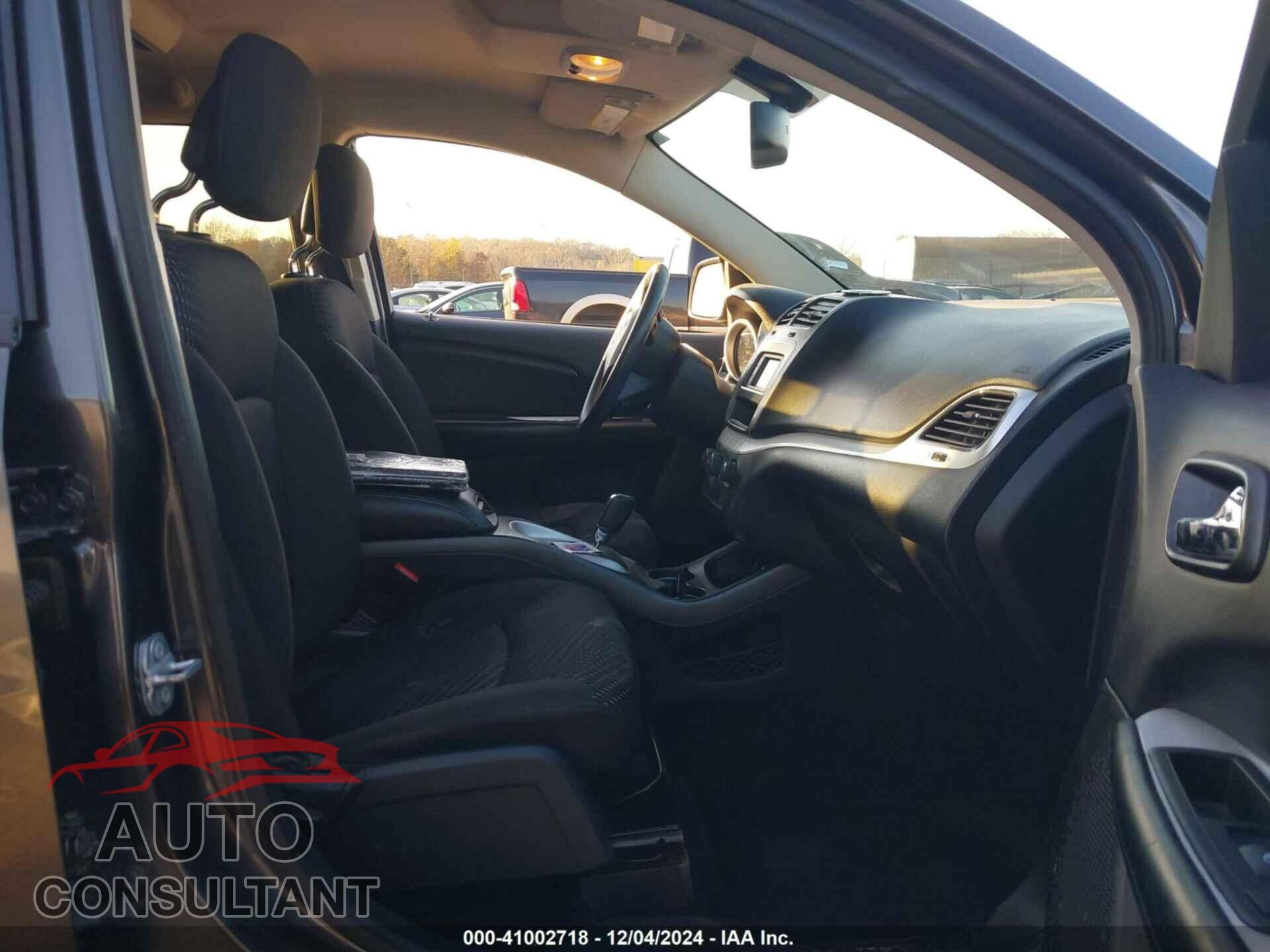 DODGE JOURNEY 2017 - 3C4PDCABXHT582028