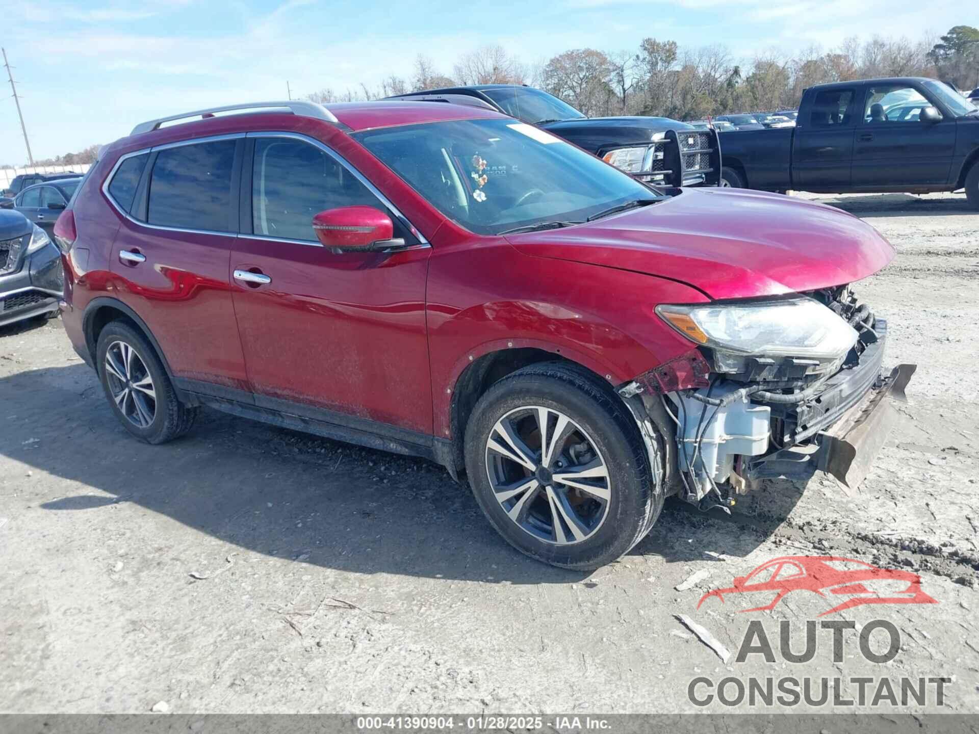 NISSAN ROGUE 2019 - 5N1AT2MT1KC744294