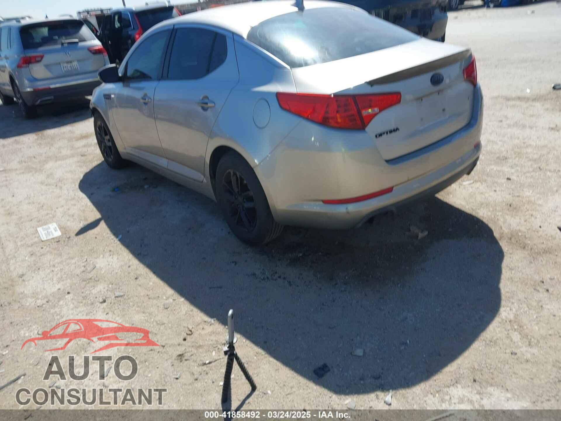 KIA OPTIMA 2012 - KNAGM4A7XC5275045