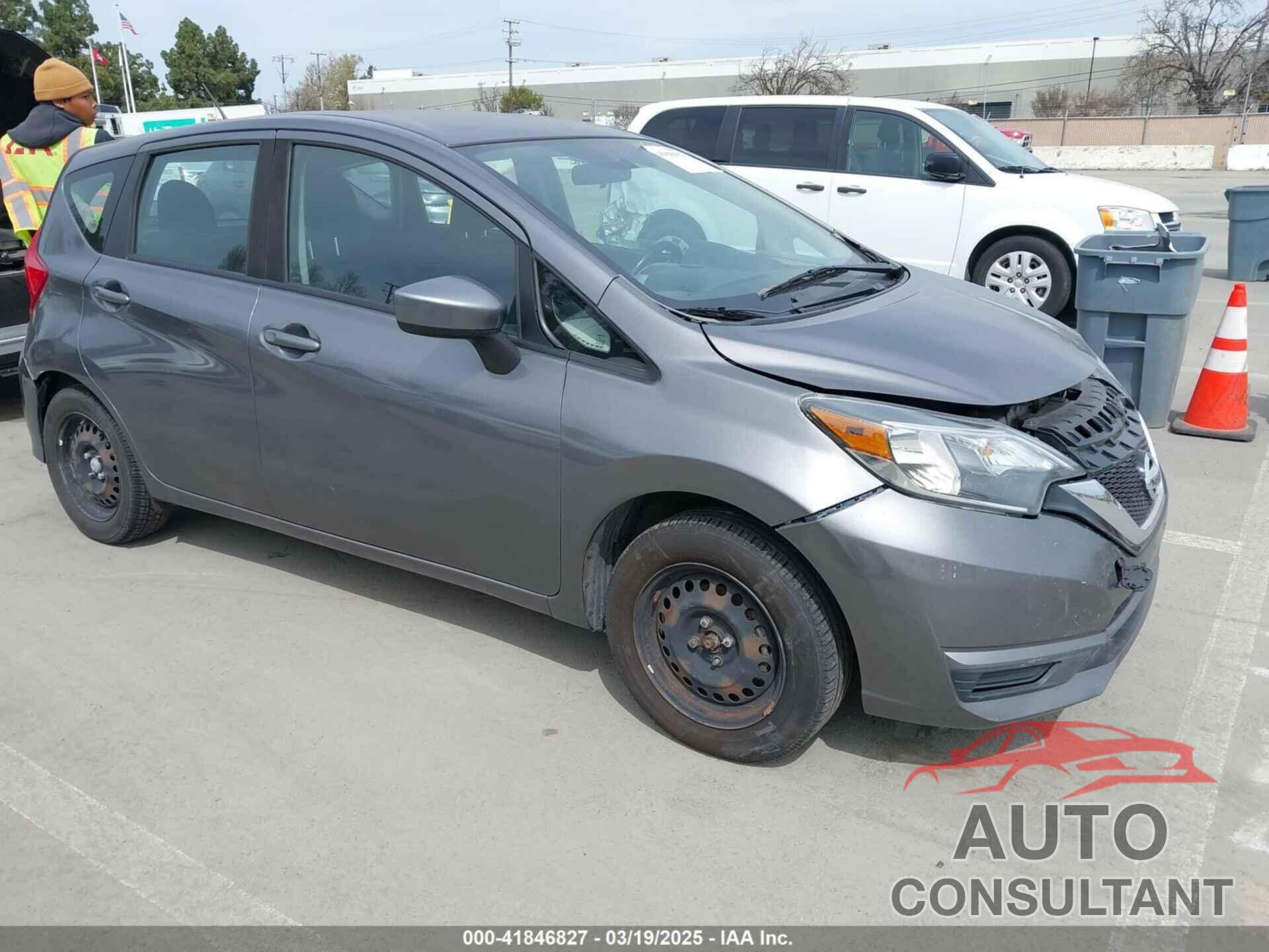 NISSAN VERSA NOTE 2017 - 3N1CE2CP5HL374107