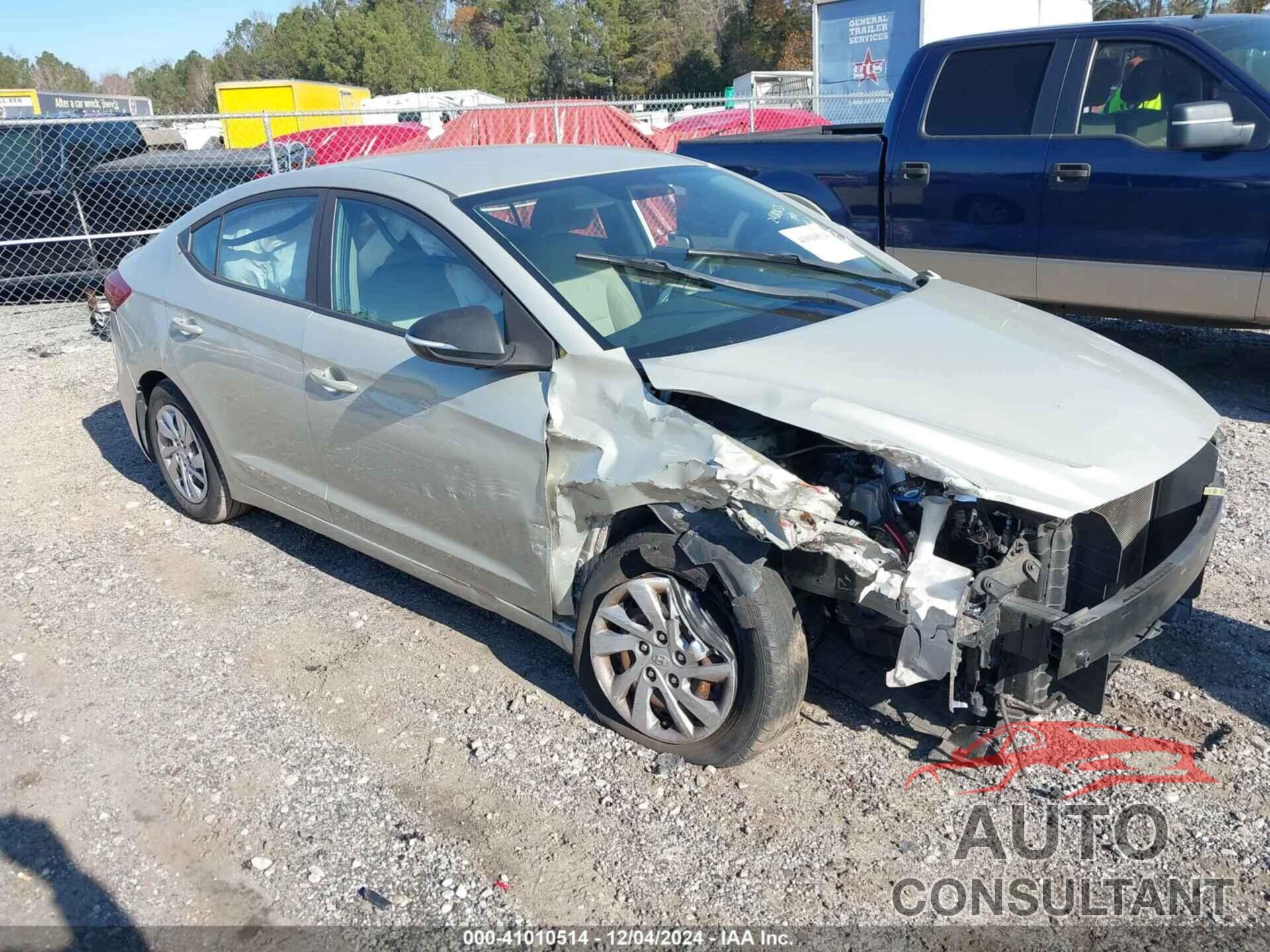 HYUNDAI ELANTRA 2018 - KMHD74LF2JU471352
