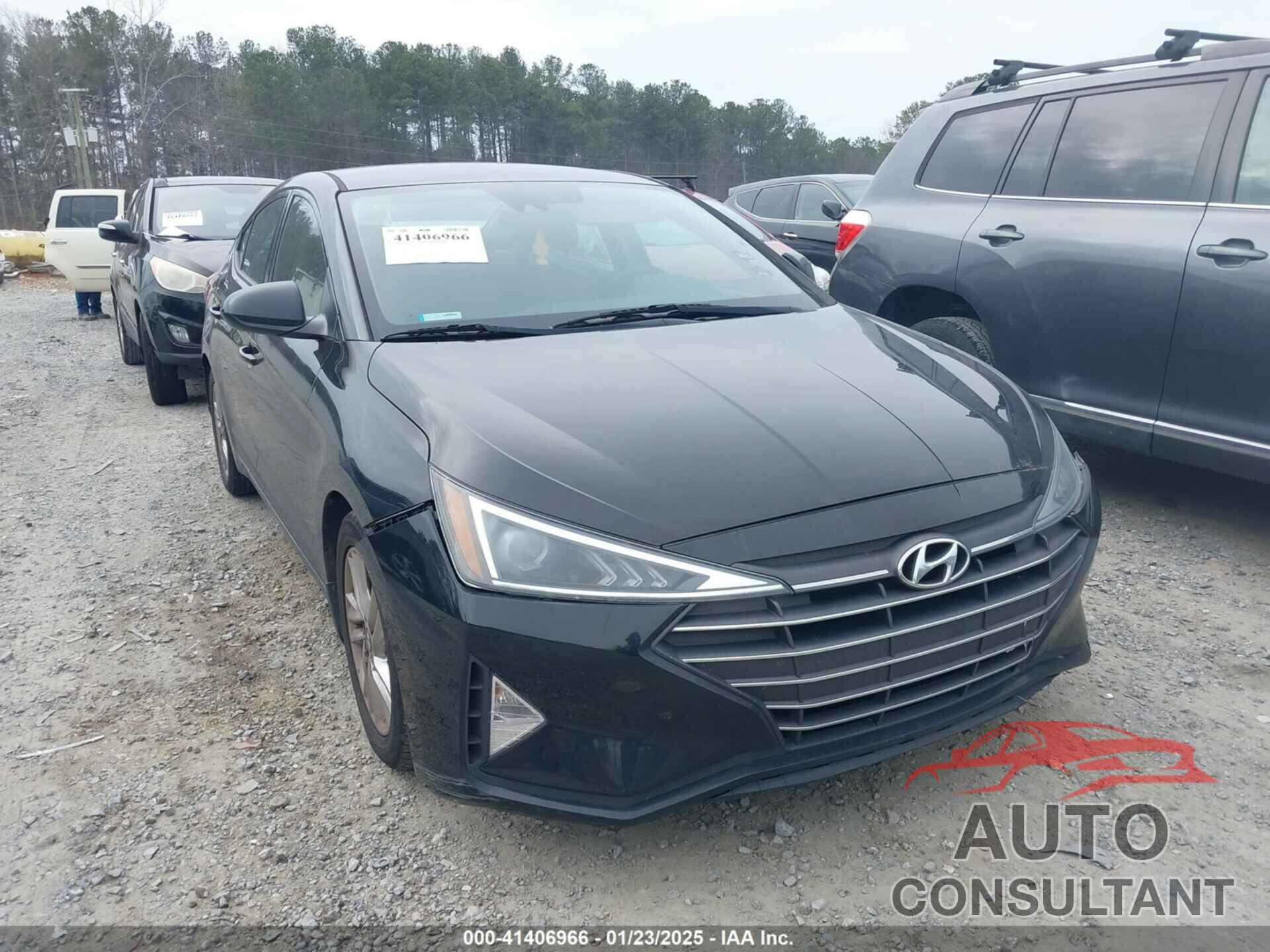 HYUNDAI ELANTRA 2019 - 5NPD84LF0KH492357