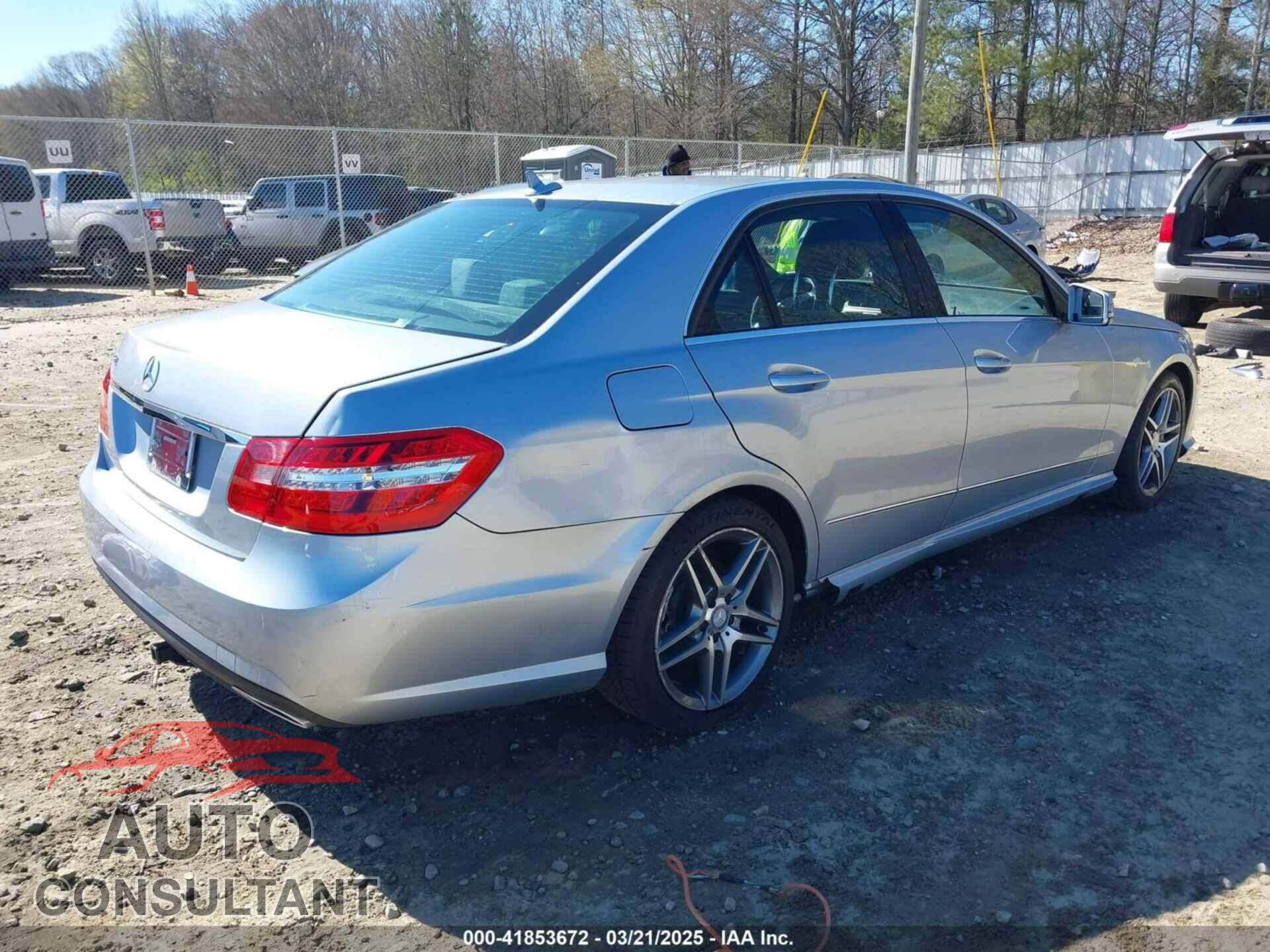 MERCEDES-BENZ E 350 2013 - WDDHF5KB9DA708427