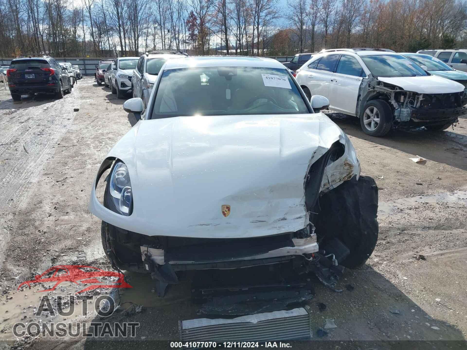 PORSCHE MACAN 2017 - WP1AA2A52HLB06191