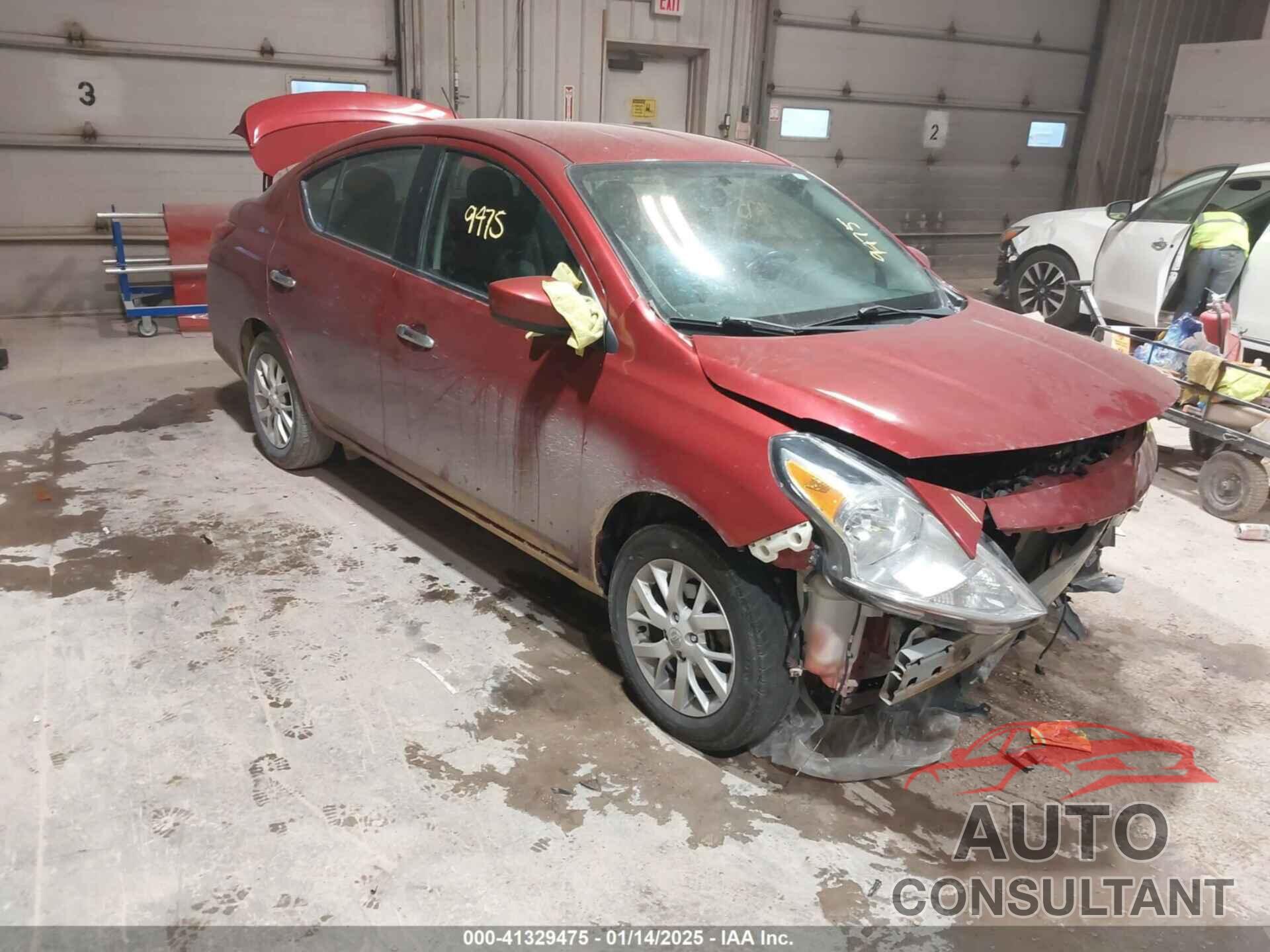 NISSAN VERSA 2018 - 3N1CN7AP5JL856744