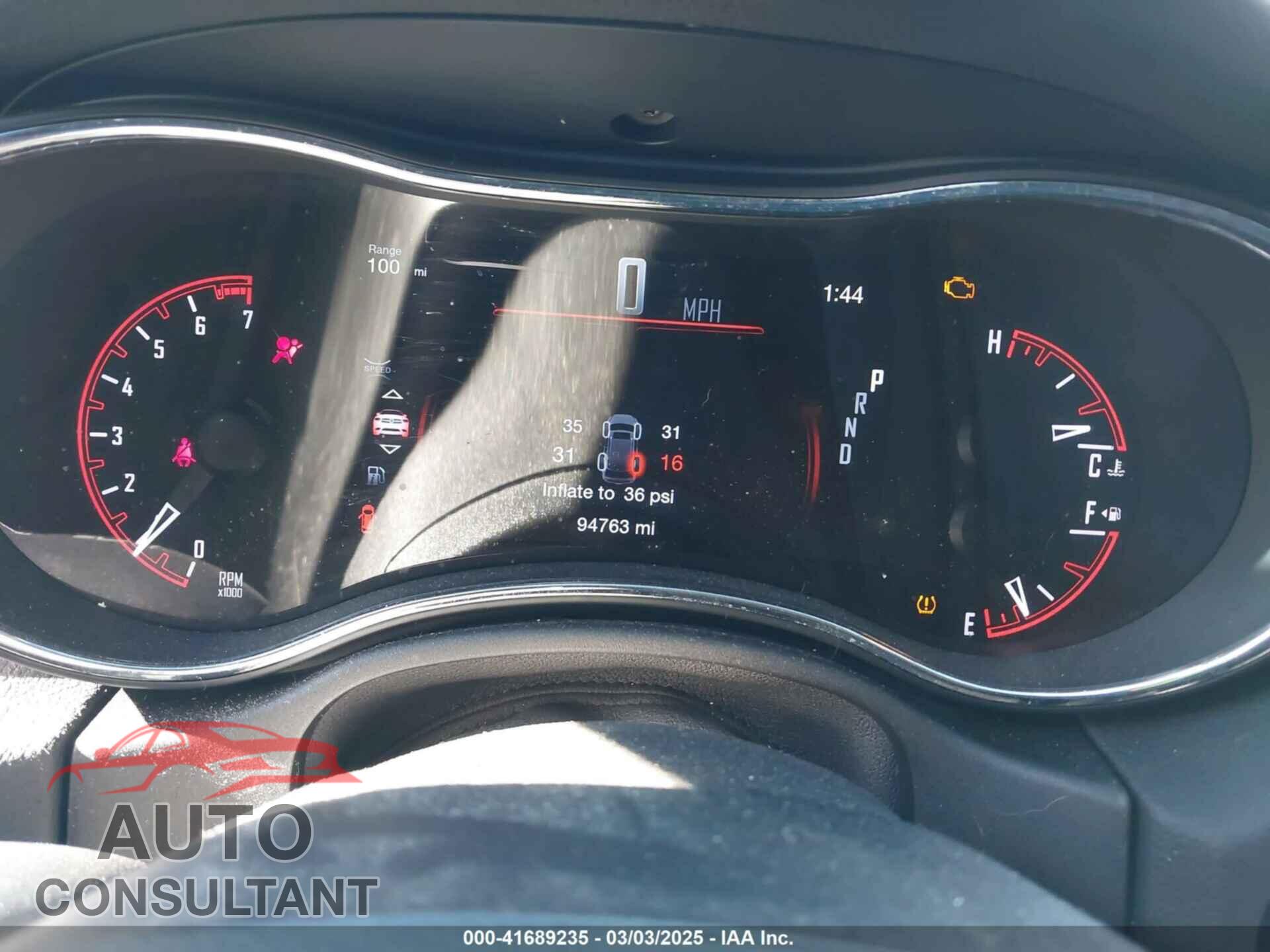 DODGE DURANGO 2018 - 1C4RDJAG4JC176871