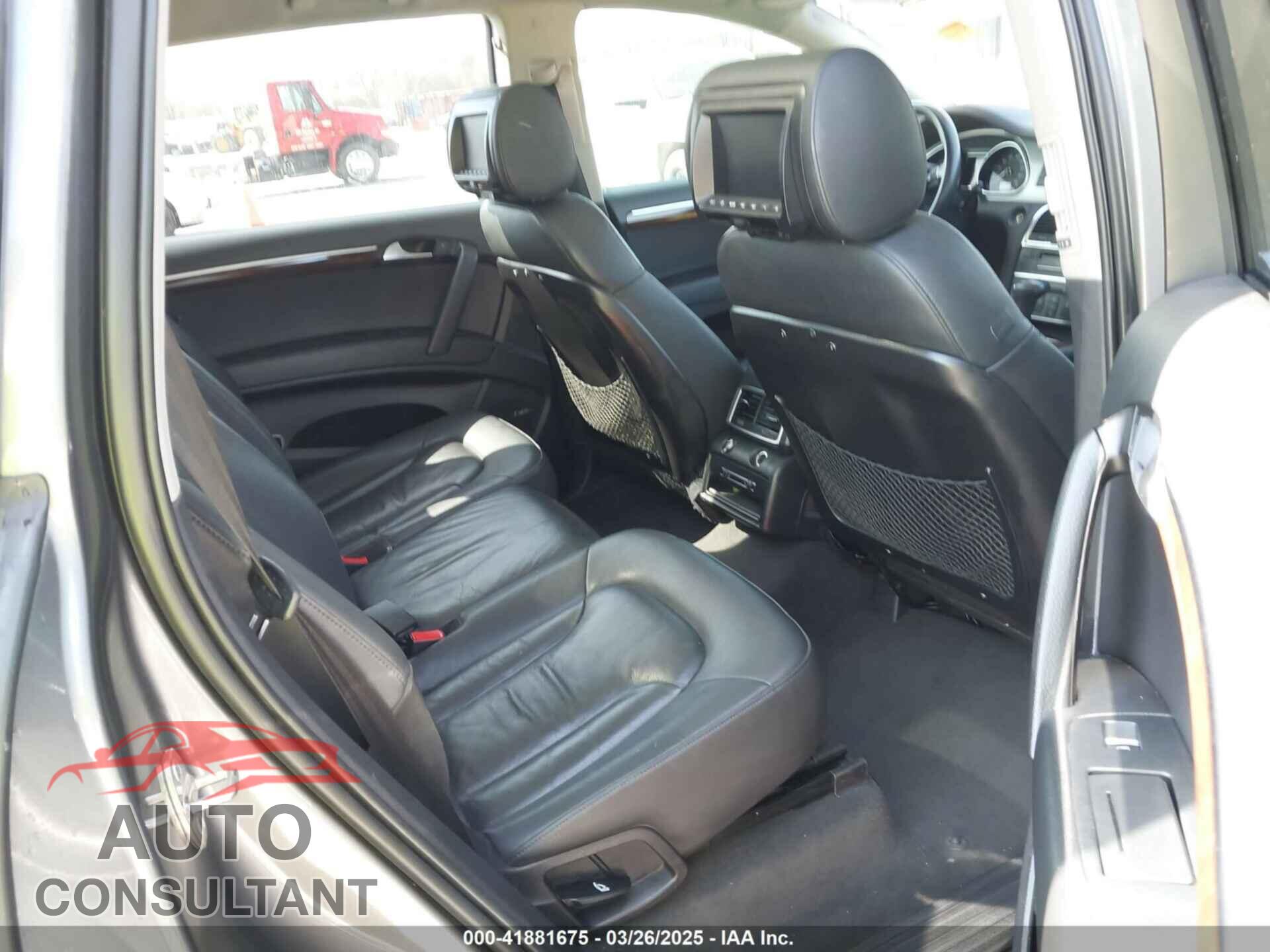 AUDI Q7 2012 - WA1LMAFE6CD000585