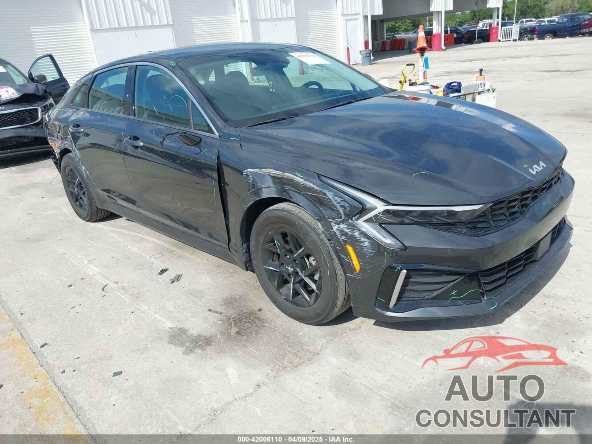KIA K5 2025 - KNAG24J78S5275906