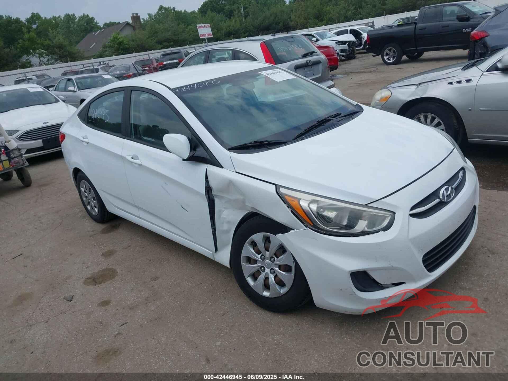 HYUNDAI ACCENT 2017 - KMHCT4AE7HU179076