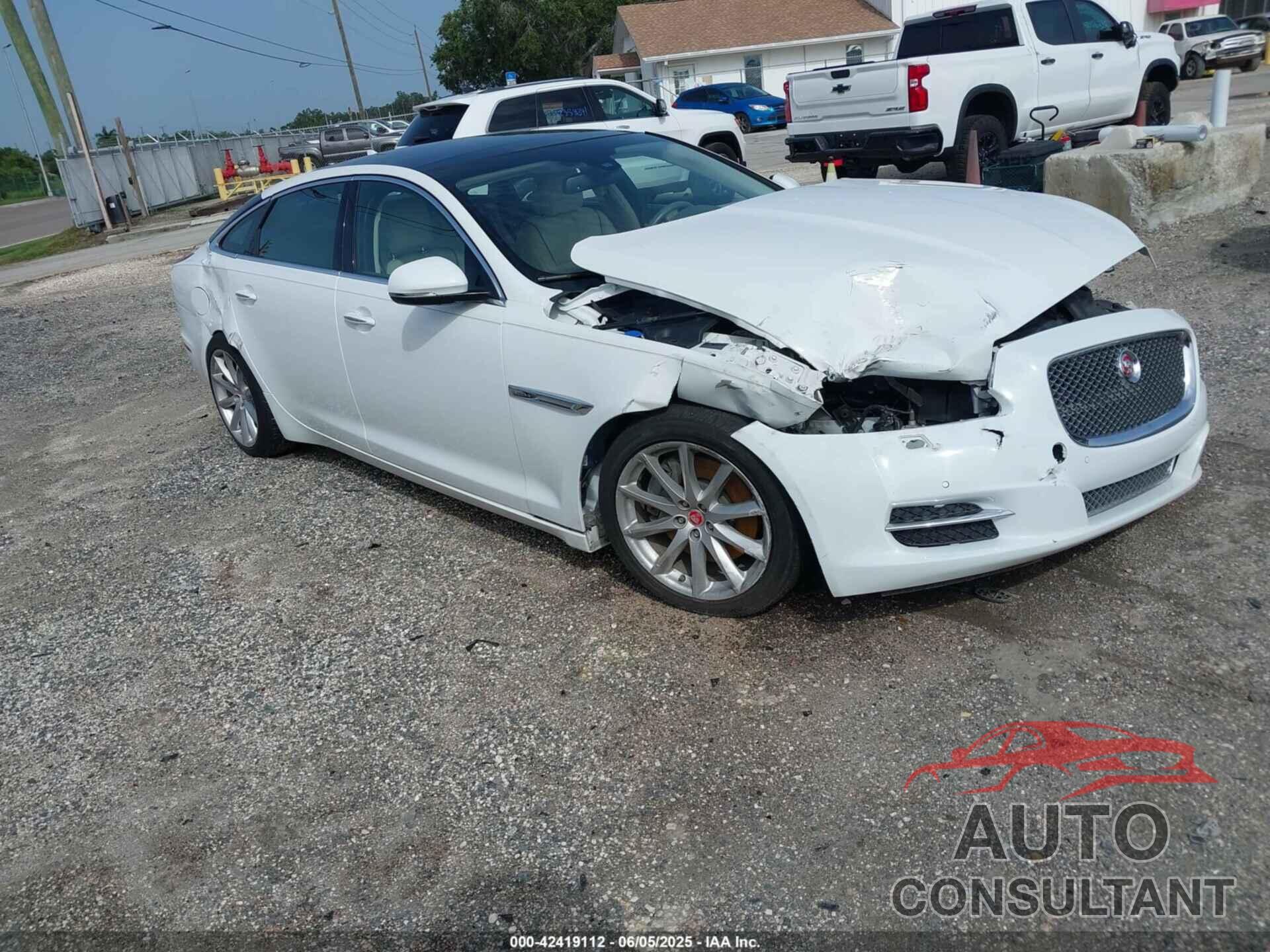 JAGUAR XJ 2014 - SAJWA2GZ2E8V60135