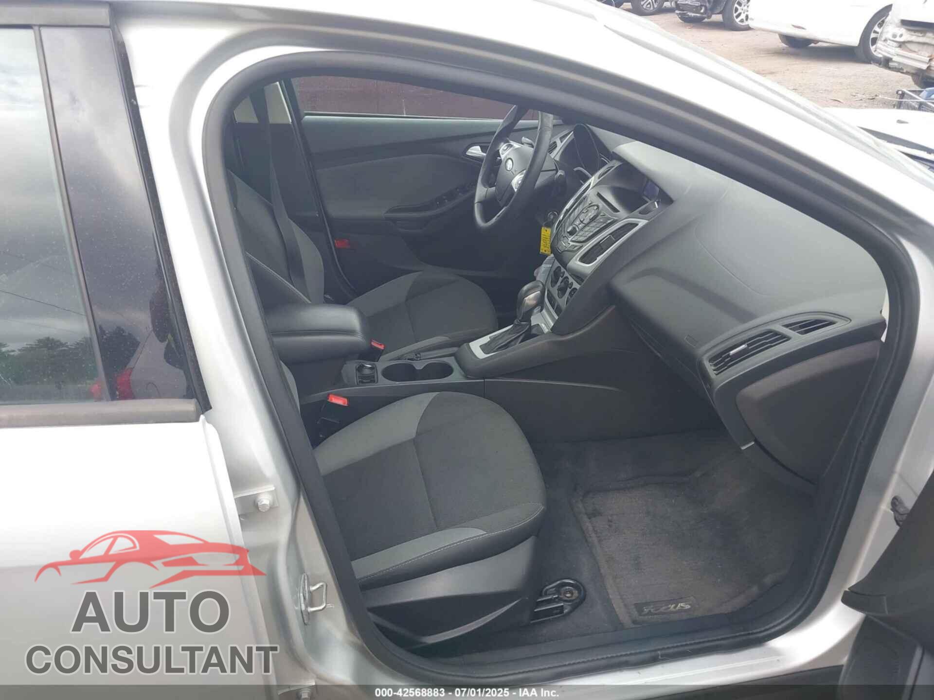 FORD FOCUS 2014 - 1FADP3F21EL105908
