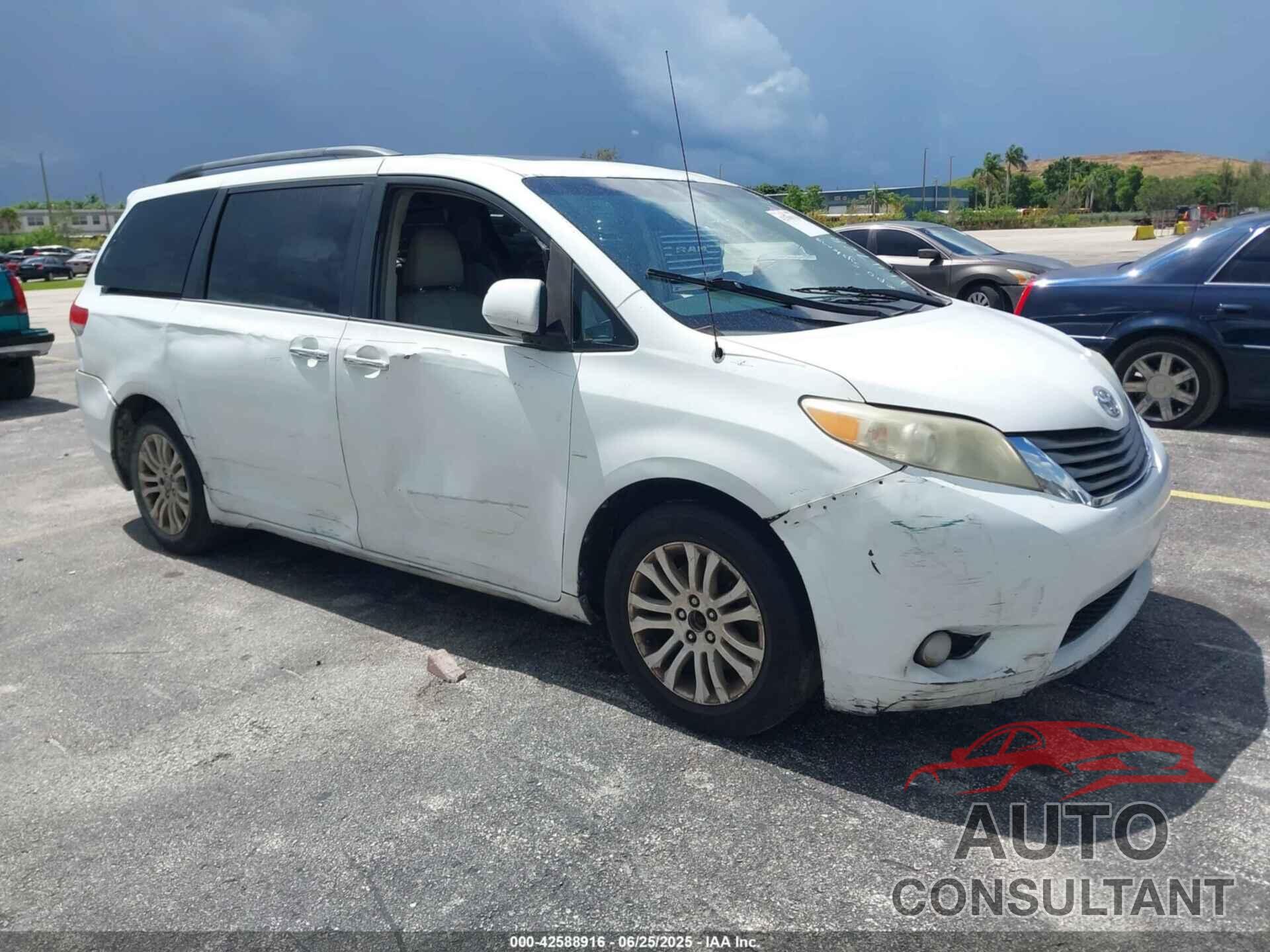 TOYOTA SIENNA 2014 - 5TDYK3DC4ES414728