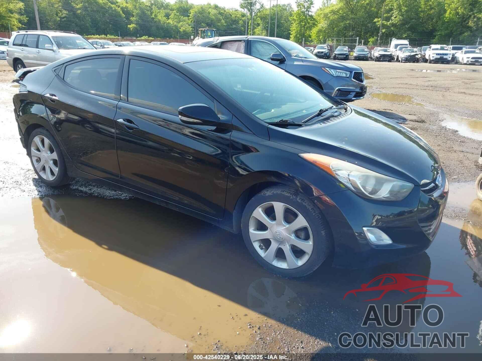 HYUNDAI ELANTRA 2013 - KMHDH4AE2DU983561