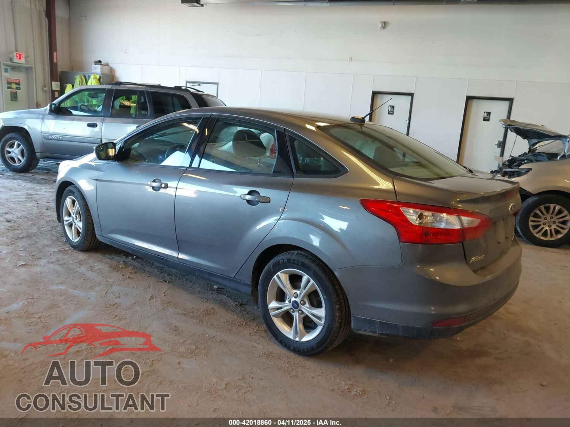 FORD FOCUS 2013 - 1FADP3F20DL144875