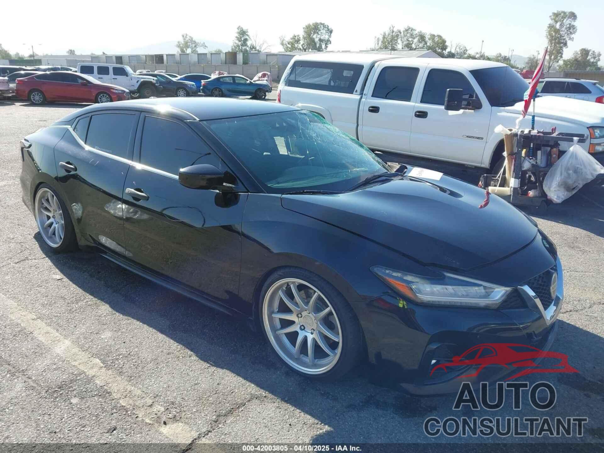 NISSAN MAXIMA 2019 - 1N4AA6AV0KC379040