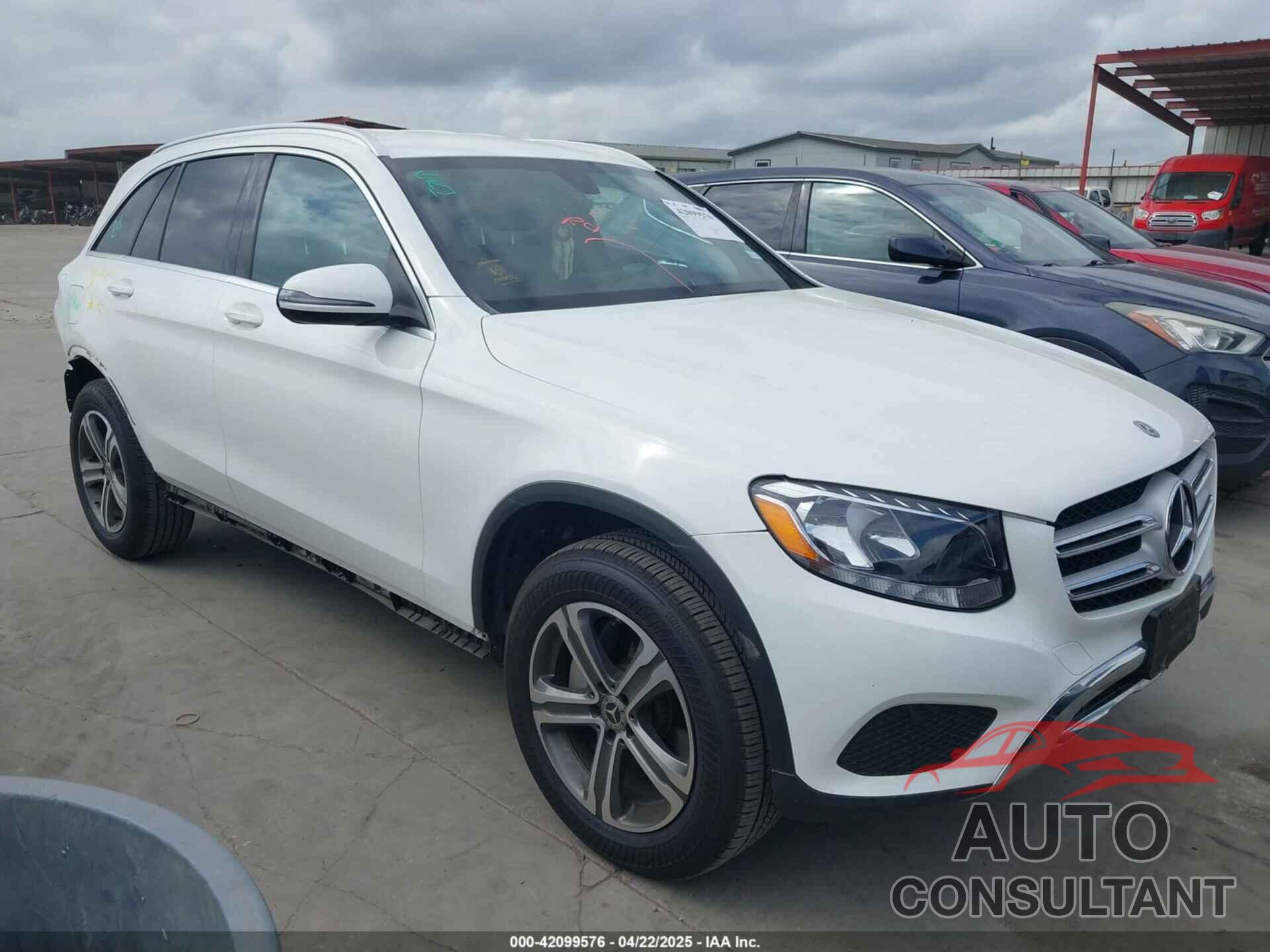 MERCEDES-BENZ GLC 300 2019 - WDC0G4JB6KV128066