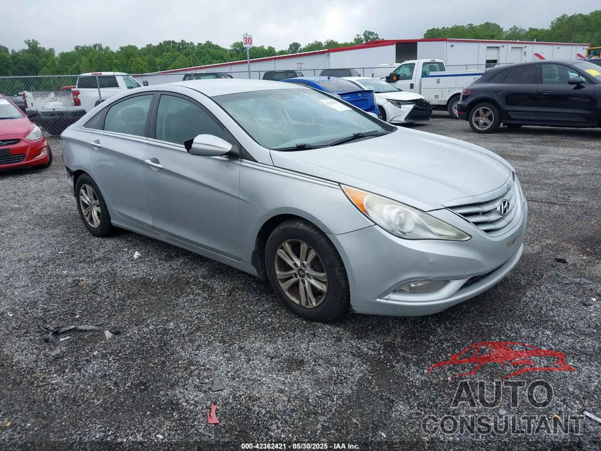 HYUNDAI SONATA 2013 - 5NPEB4AC1DH510236