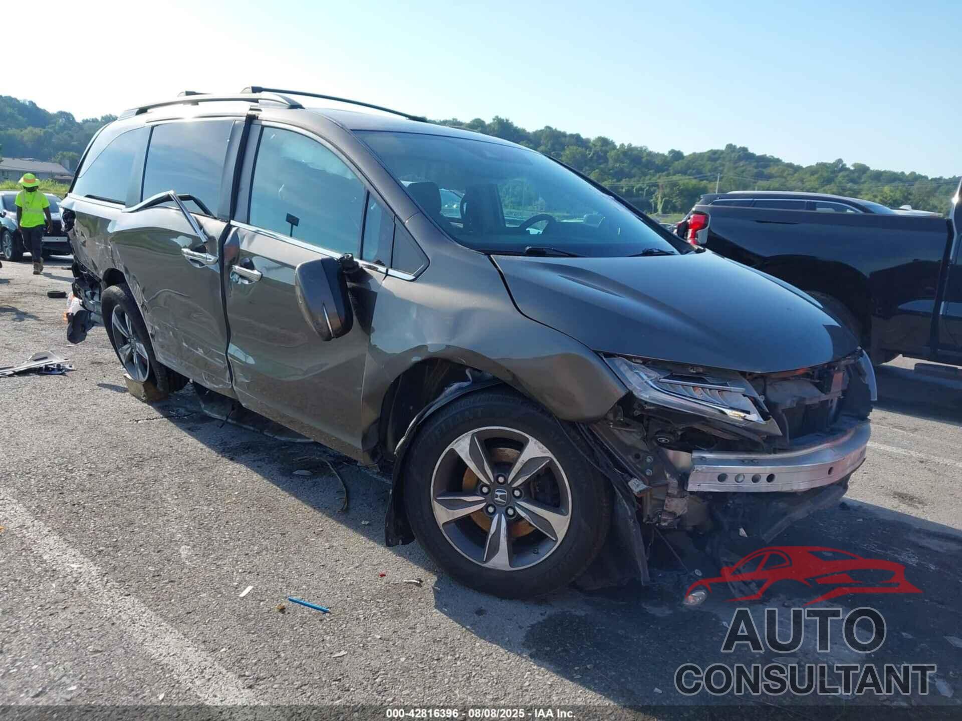 HONDA ODYSSEY 2019 - 5FNRL6H88KB119687