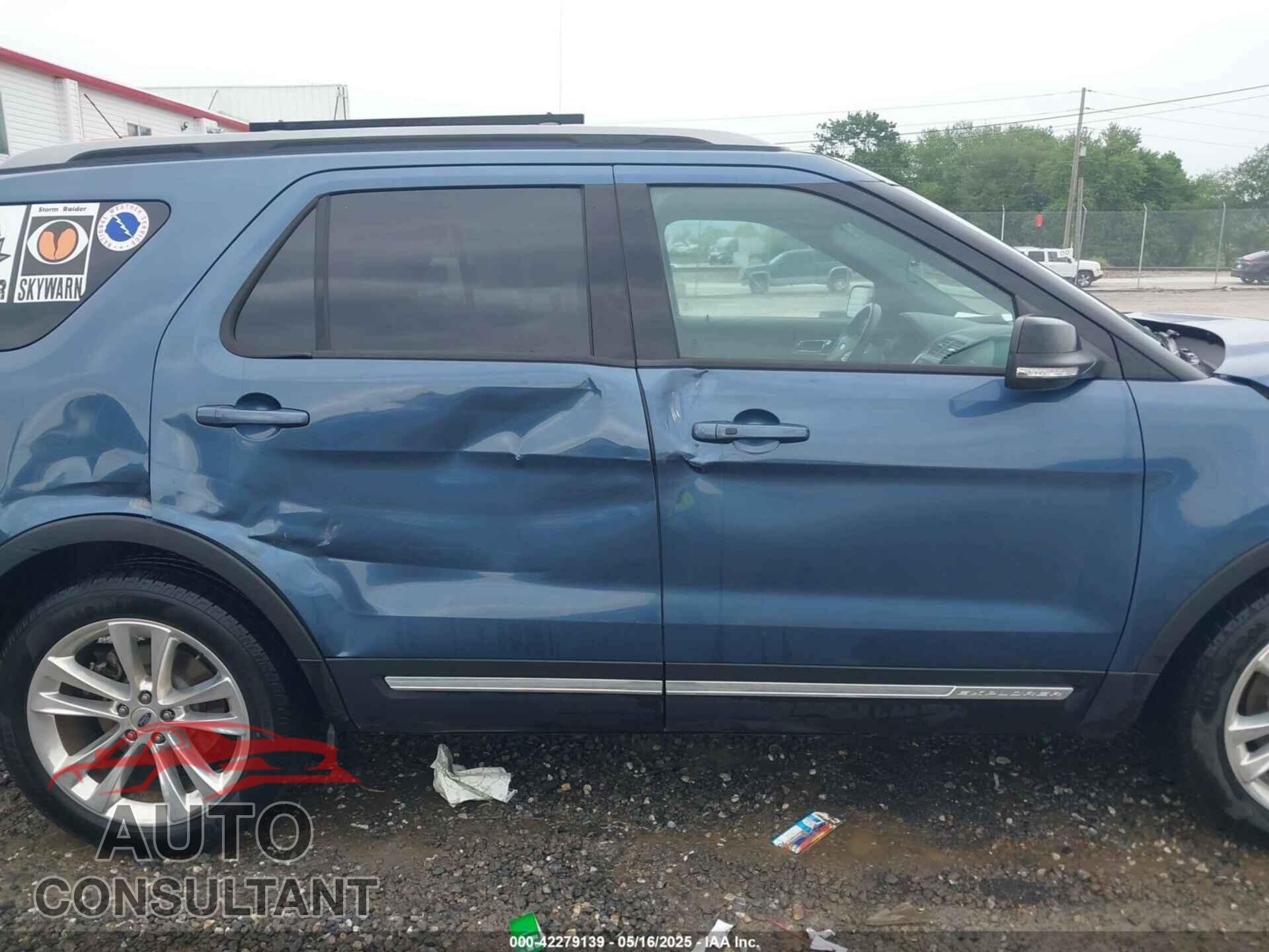 FORD EXPLORER 2018 - 1FM5K7D8XJGB51280