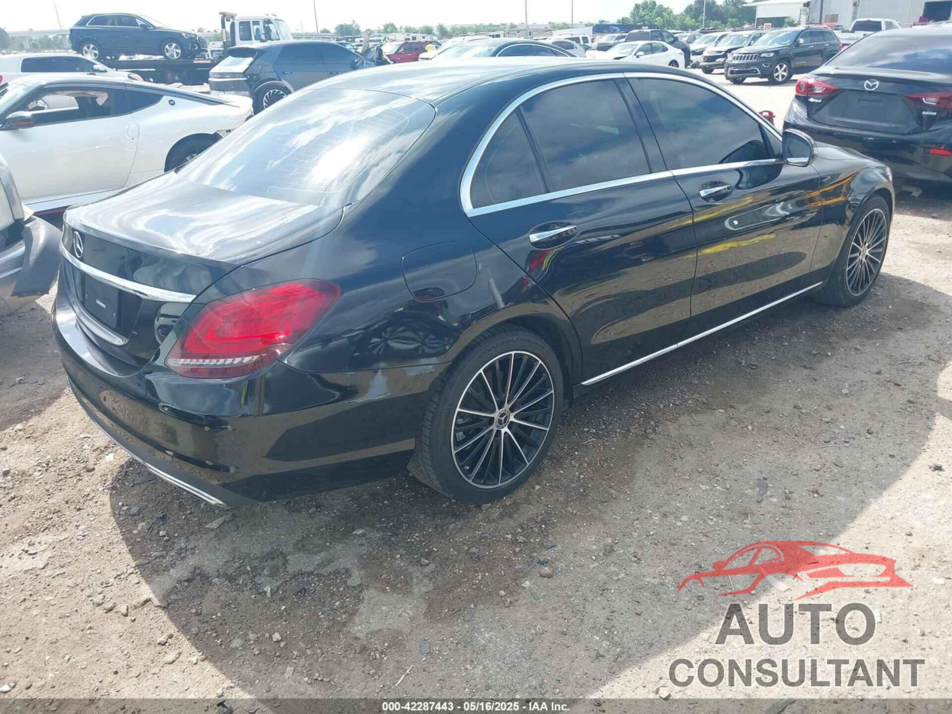 MERCEDES-BENZ C 300 2020 - 55SWF8DB9LU325172