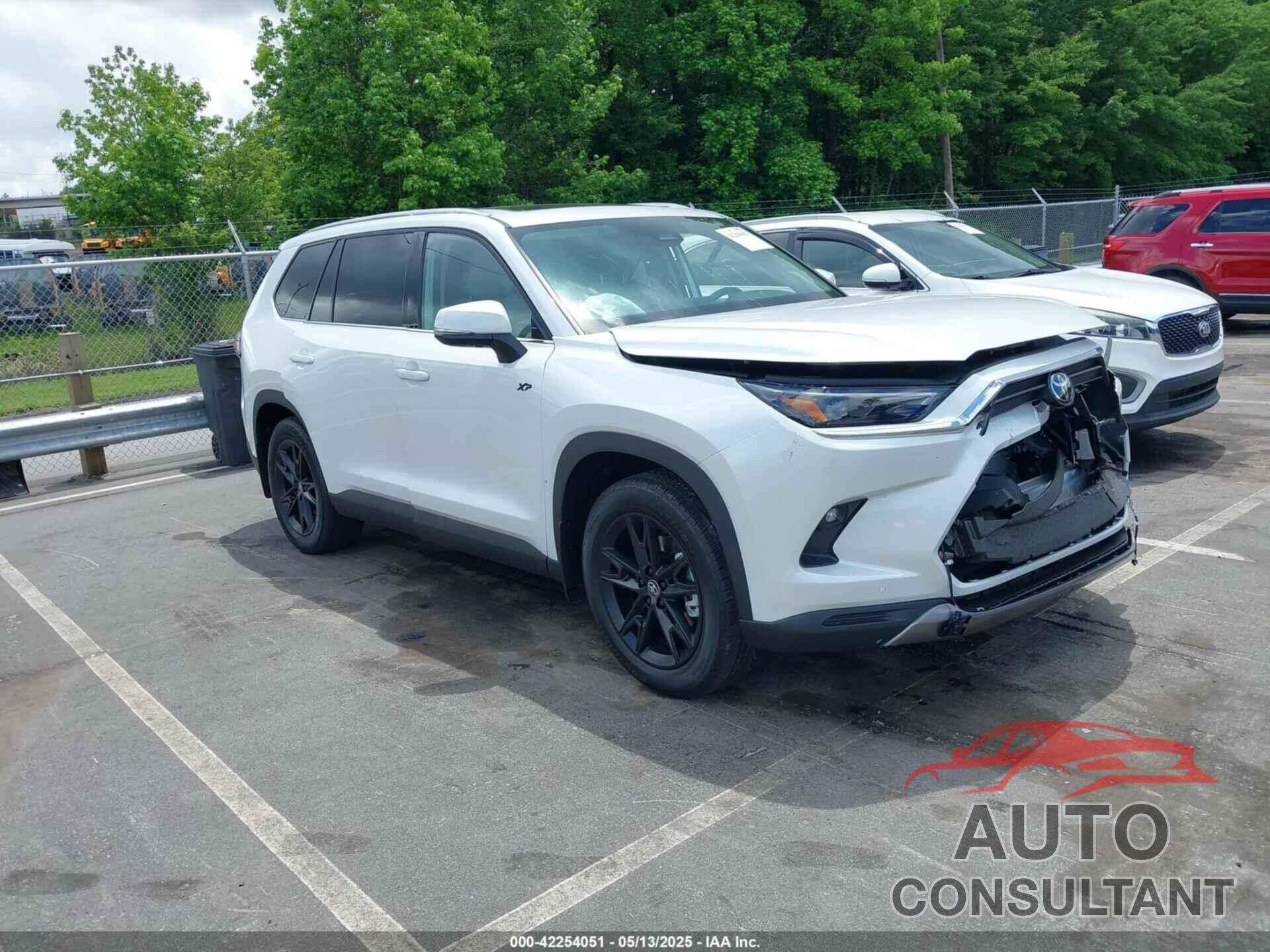 TOYOTA GRAND HIGHLANDER 2025 - 5TDACAB55SS044585
