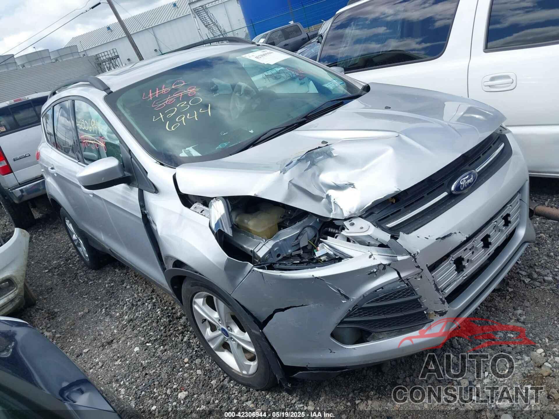 FORD ESCAPE 2014 - 1FMCU0GX3EUB25509