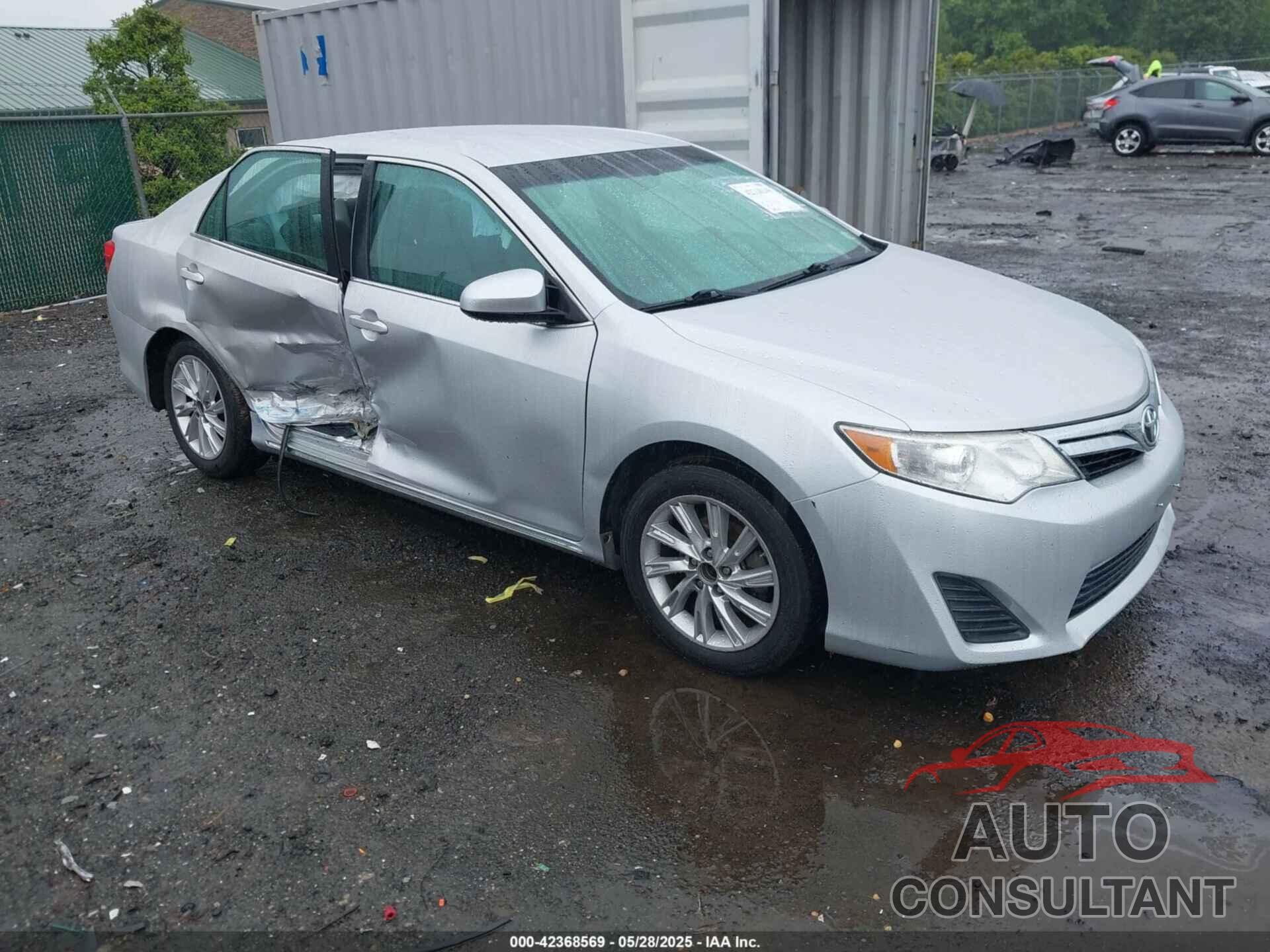 TOYOTA CAMRY 2014 - 4T4BF1FK3ER347605